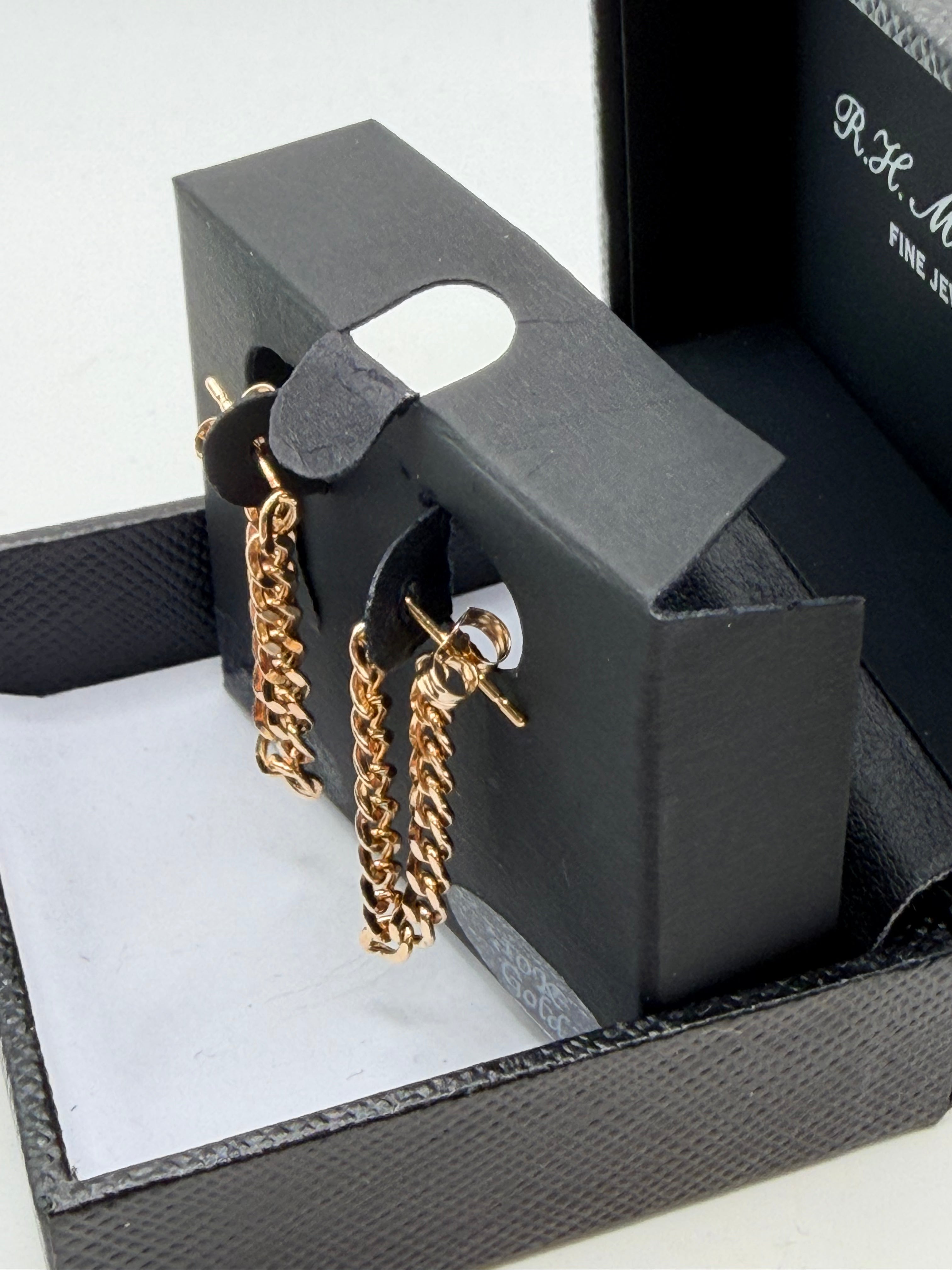 R. H. Macy & Co. 10K Gold Curb Link Chain Huggie Earrings - NIB