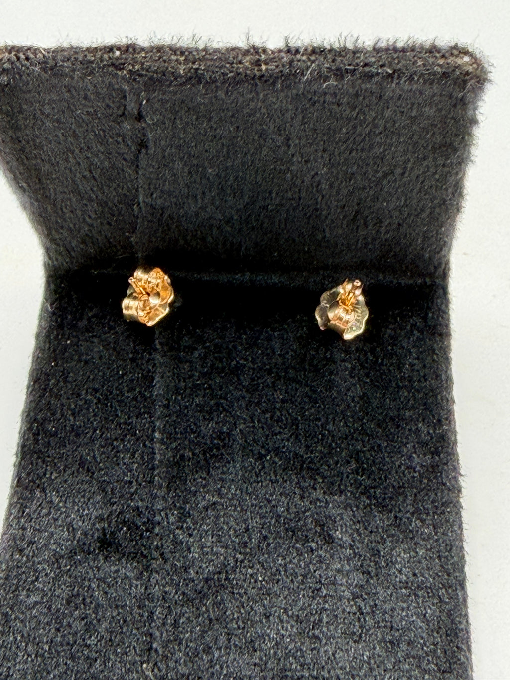 R.H. Macy and Co. Fine Jewelry Belle de Mer White Pearl Stud Earrings in 14k Gold - NIB