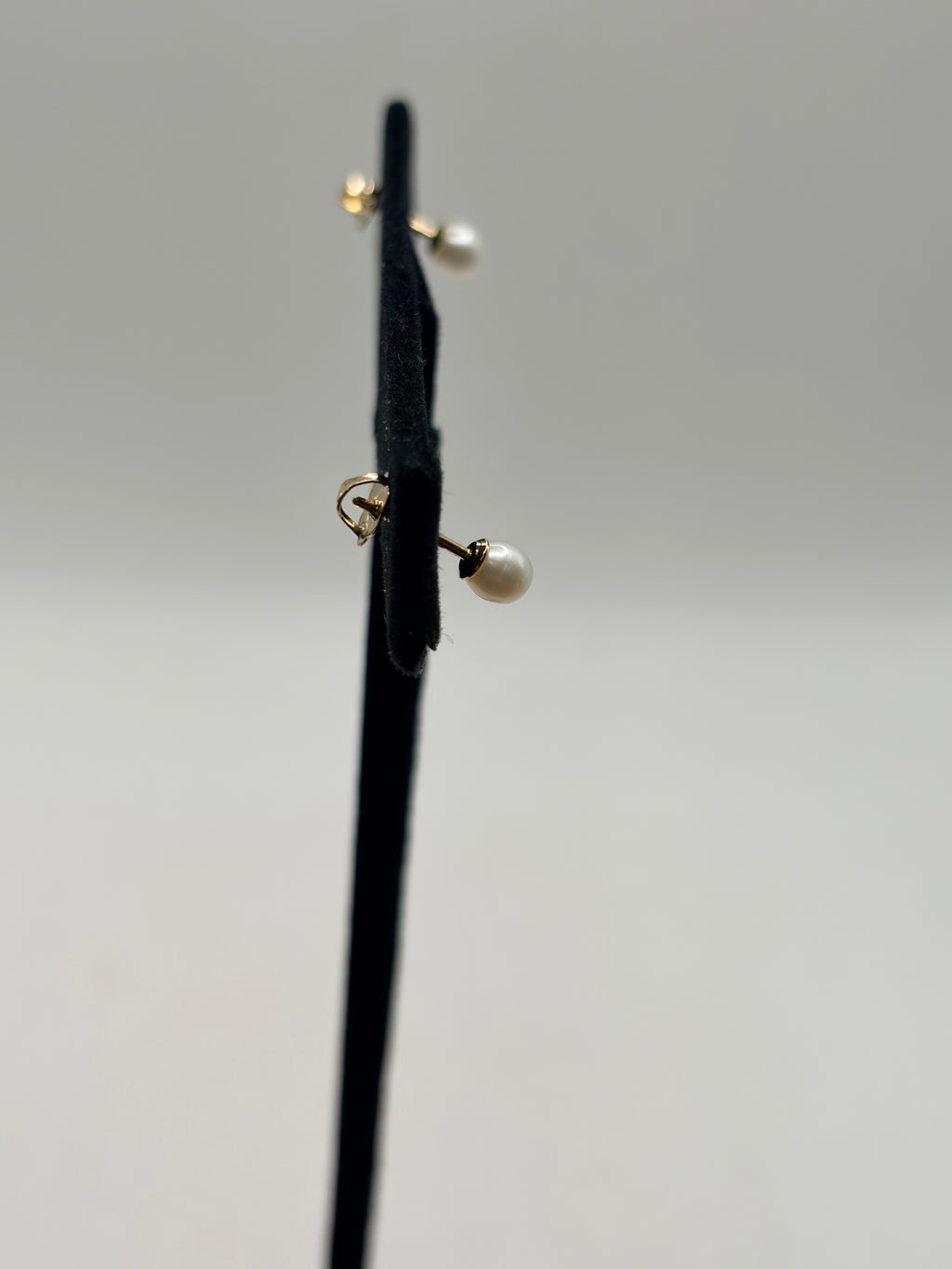 Bridge Precious Metals 14K Gold & Pearl Stud Earring Set - New in Box