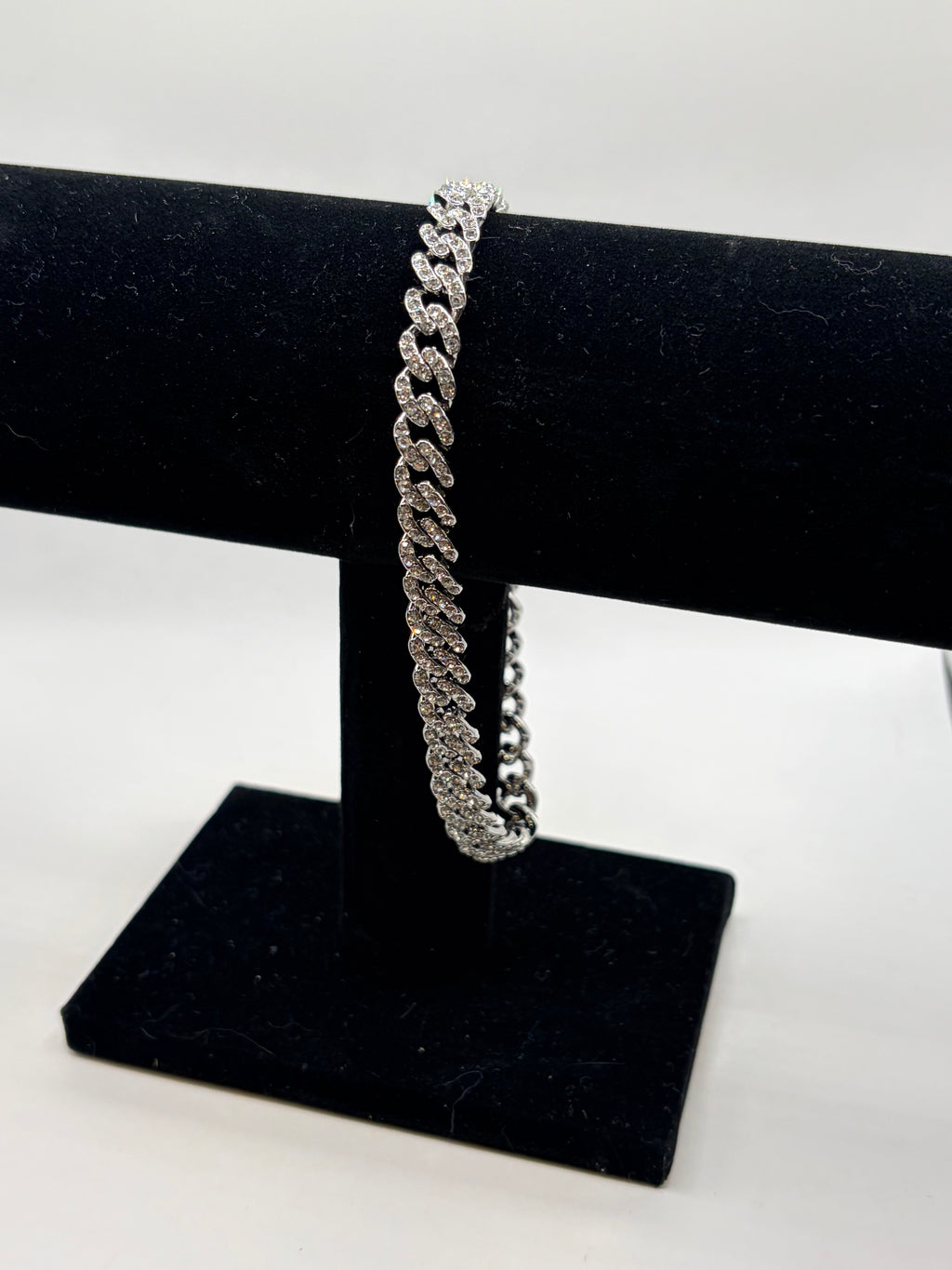 697734 Macy'S Pavé Curb Chain Bracelet Silver Women's
