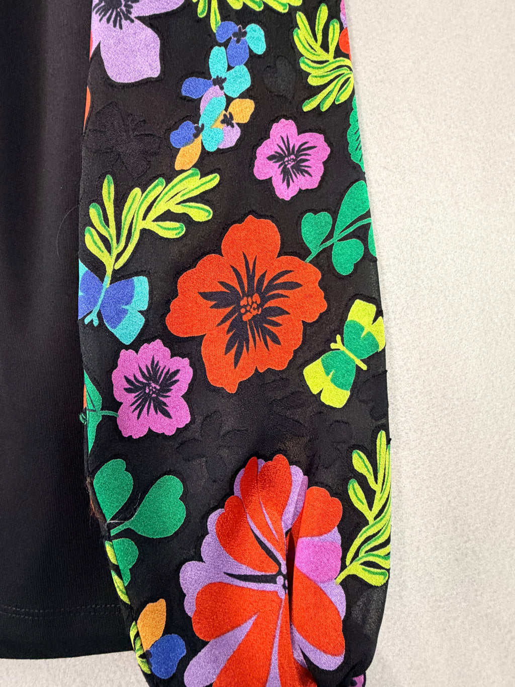 Saint + Sofia Penny Puff Sleeve Long Sleeve - Size 6 - NWOT