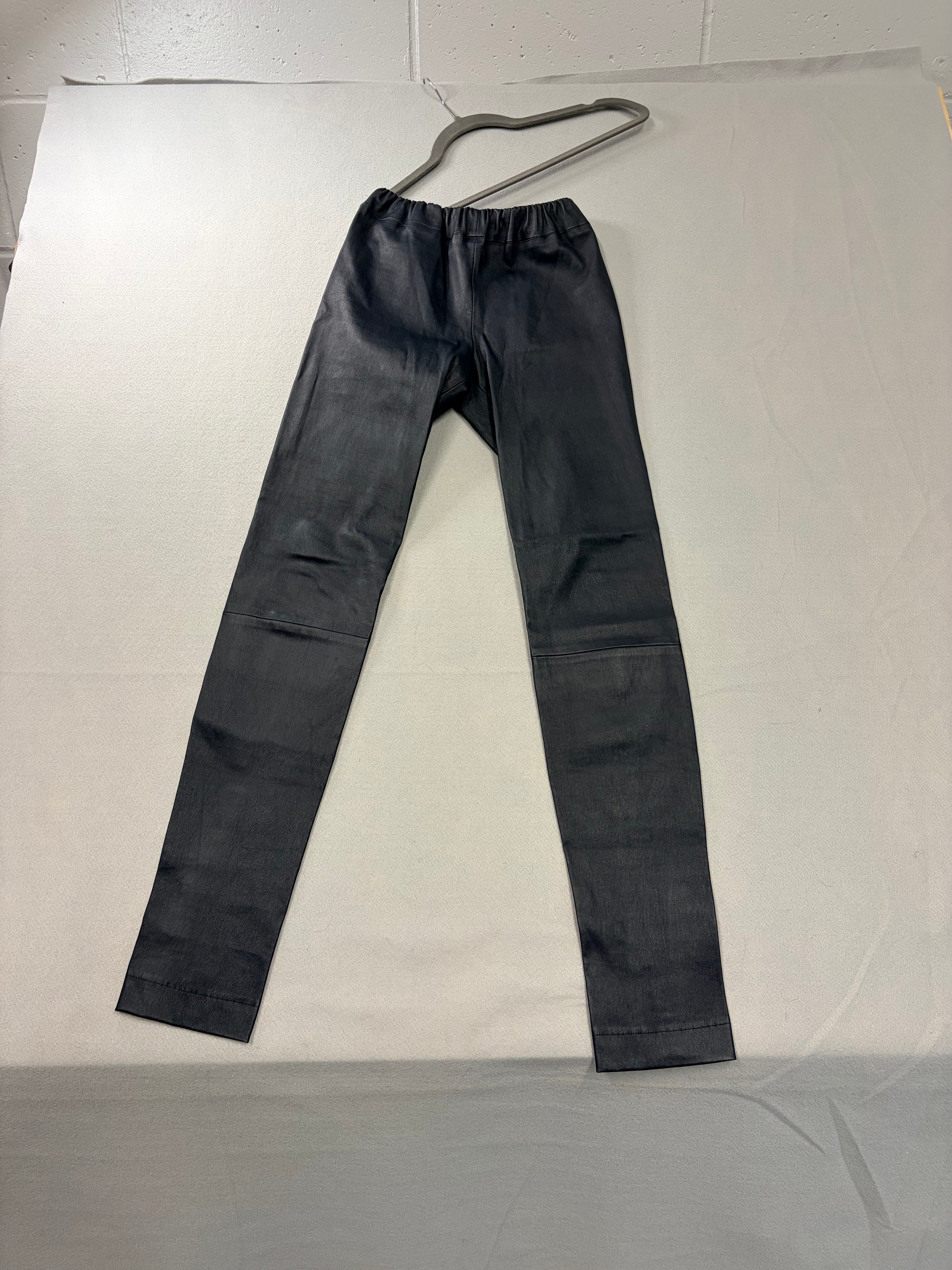 The Row Moto W2EYFI B2 Navy Leather Leggings M Women's