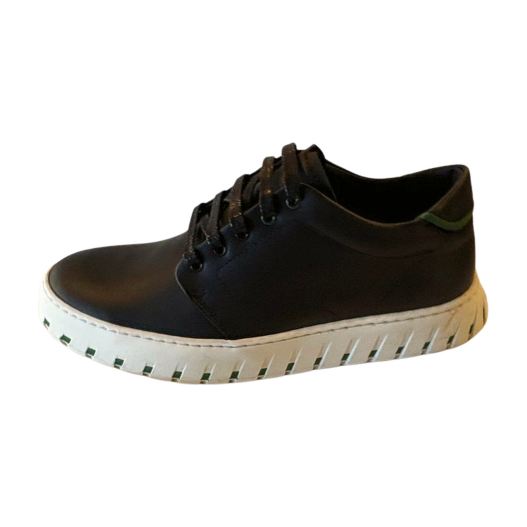Iambic Model T Low-Top Sneakers - Black Leather - Women's Size 8