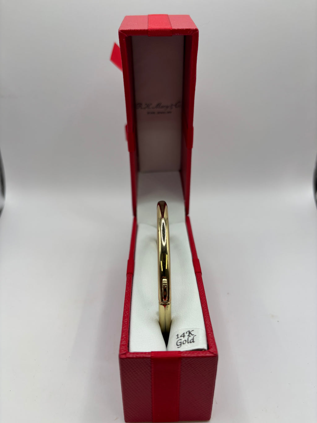 R.H. Macys Solid 14k Gold Polished Hinge Bangle Bracelet - New in Box - Retail $2600