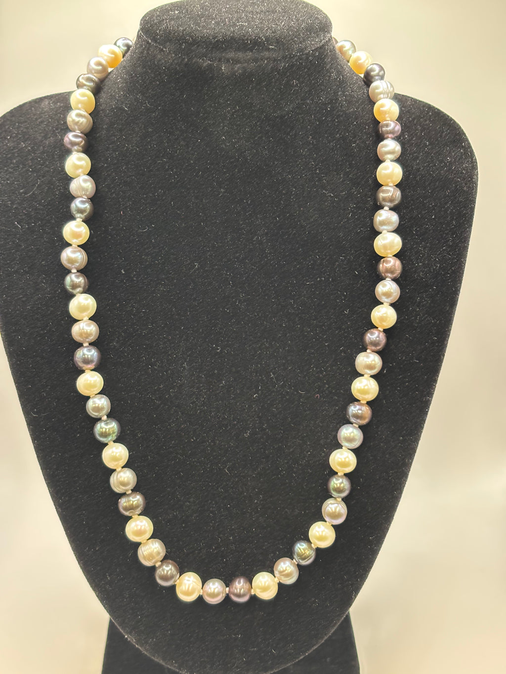 R.H. Macys Multicolor Cultured South Sea & Tahitian Pearl Necklace & Earring Set - New In Box