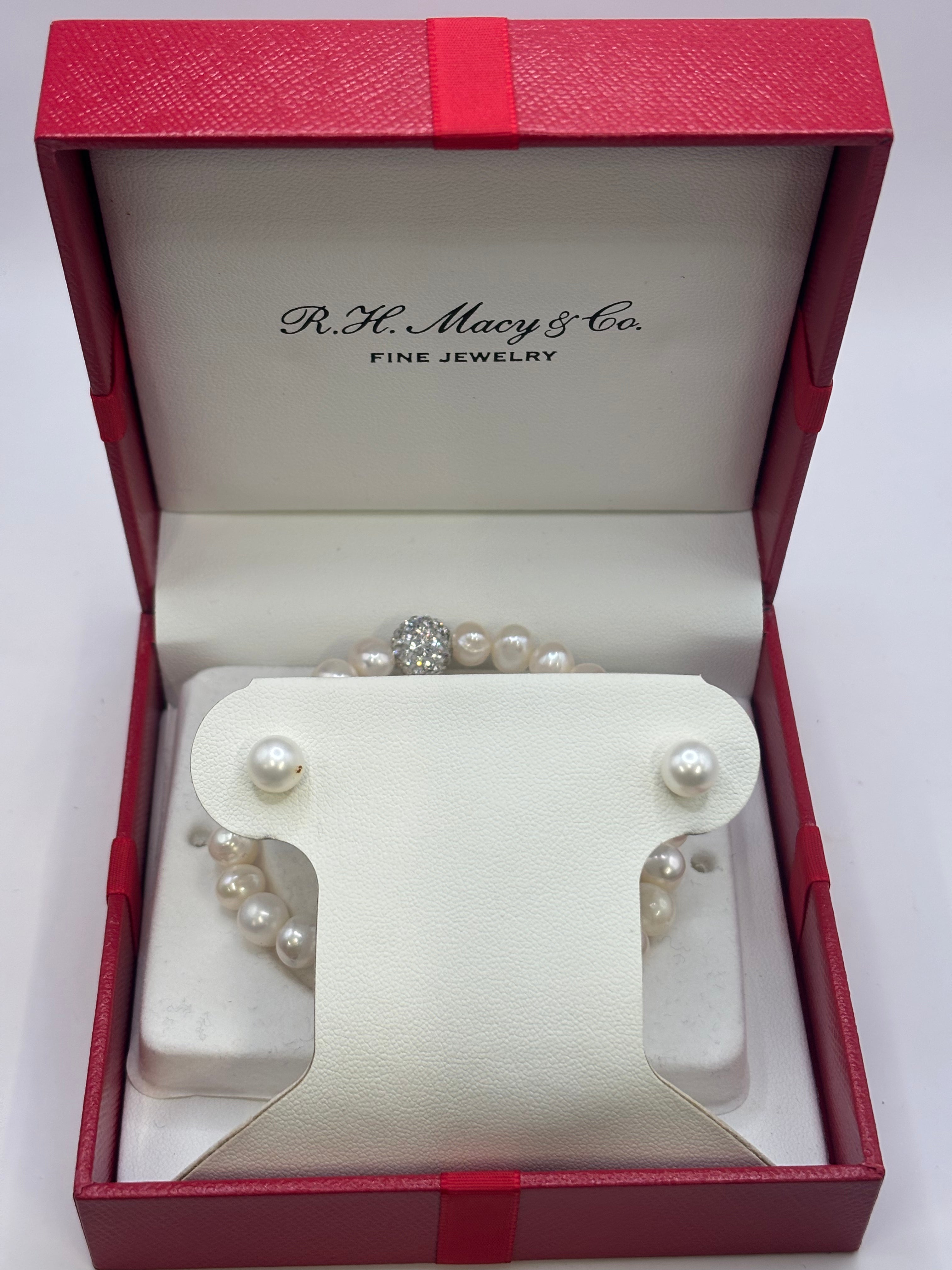 Macys Cultured Freshwater Pearl (7mm) & Crystal Bracelet & Earring Set - New in Box