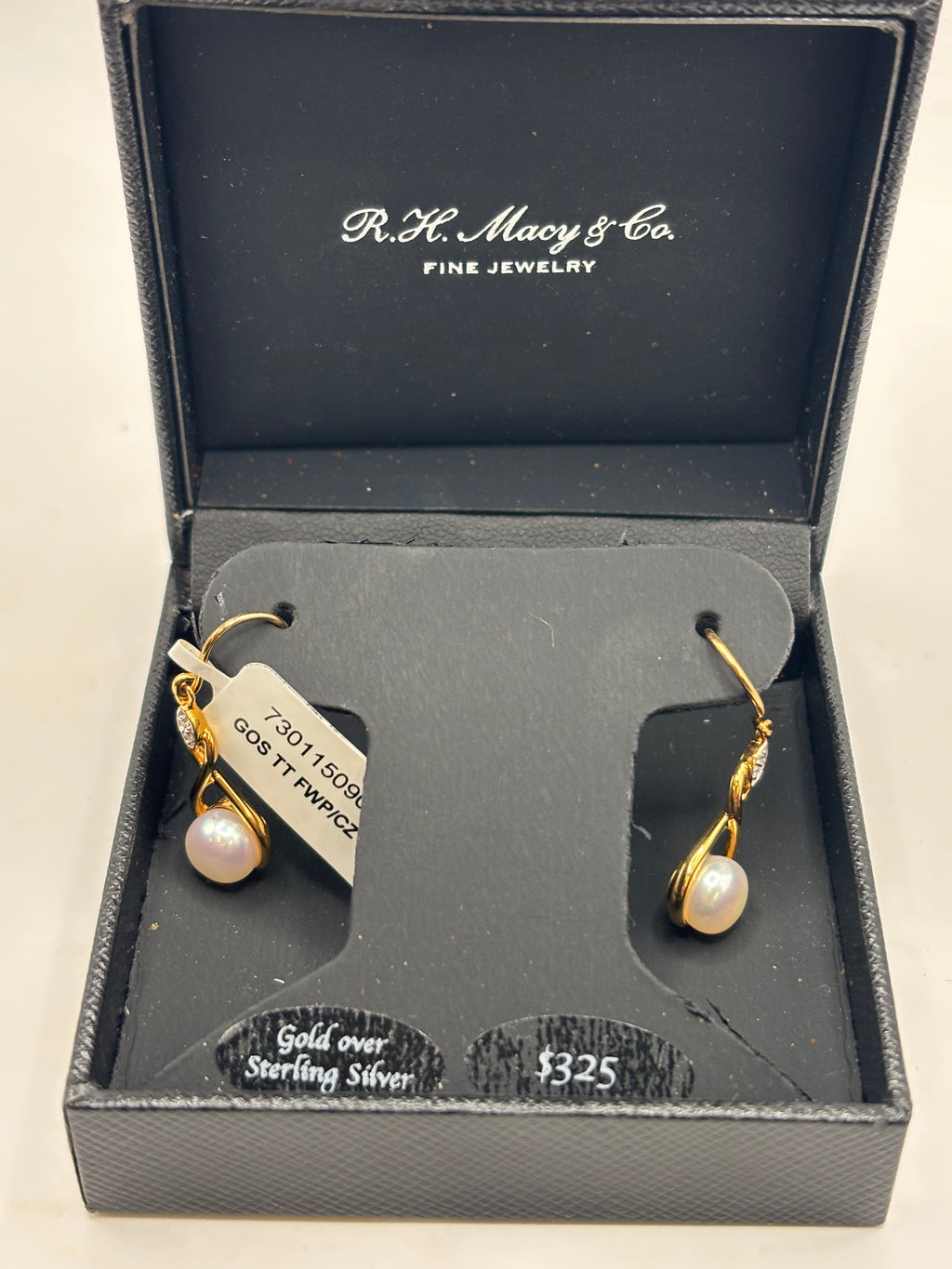 Gold Tone Infinity Dangle Earrings Lot Faux Pearl Drop New With Tags
