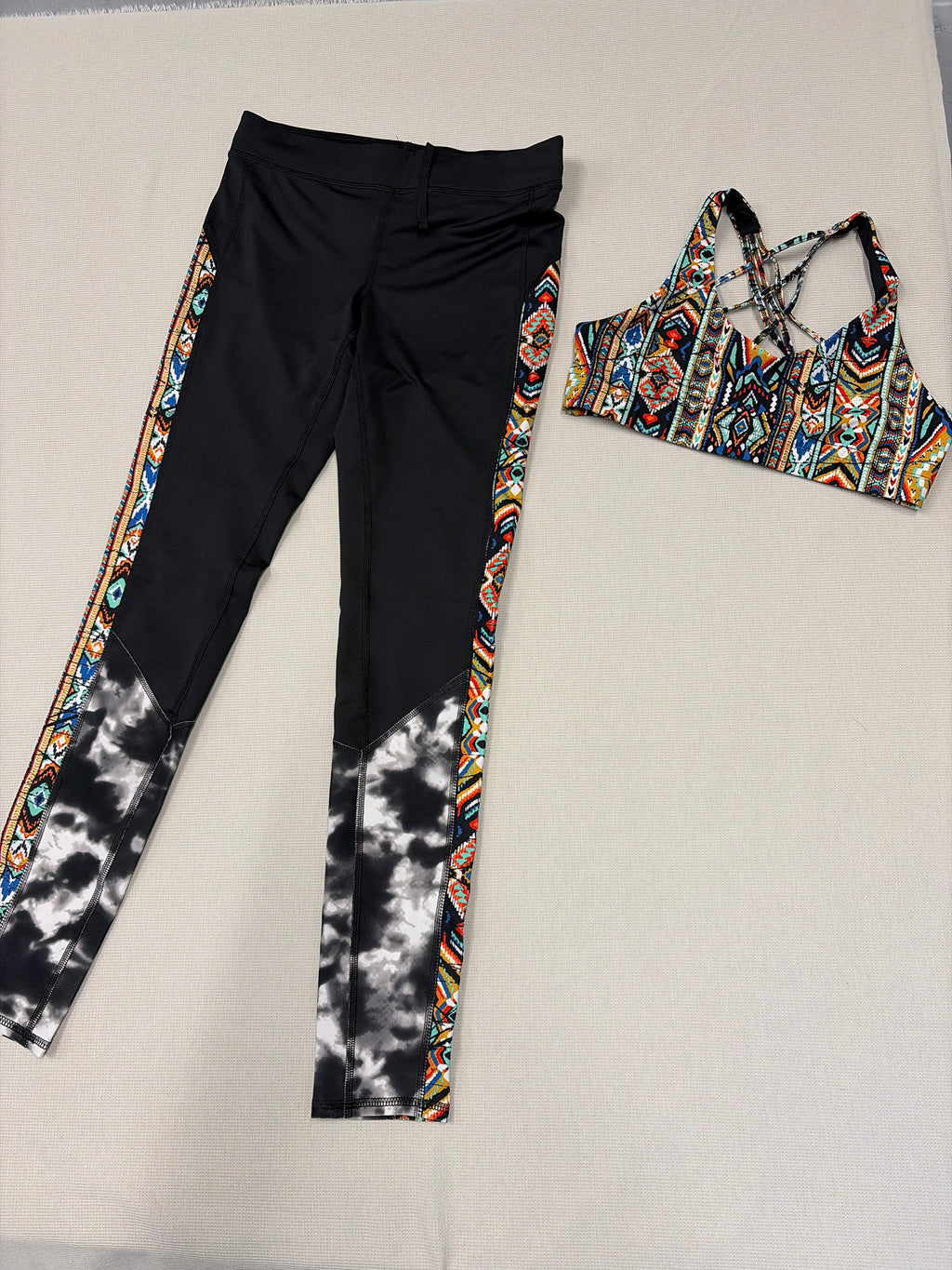 Mossimo Supply Co. Geometric Aztec Tie-Dye Active Leggings - Size M