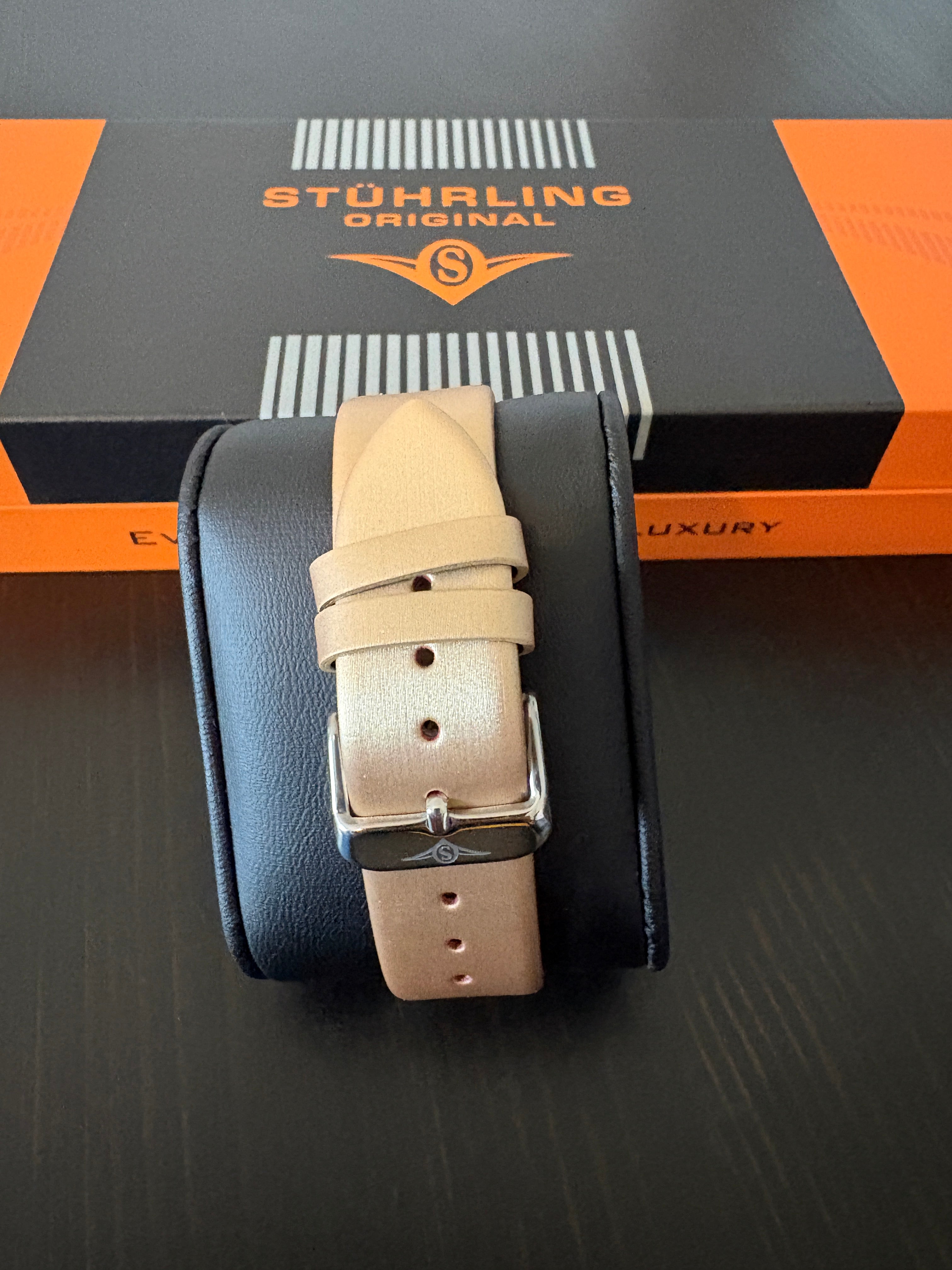 Stührling Winchester 3982 Automatic 40mm Skeleton