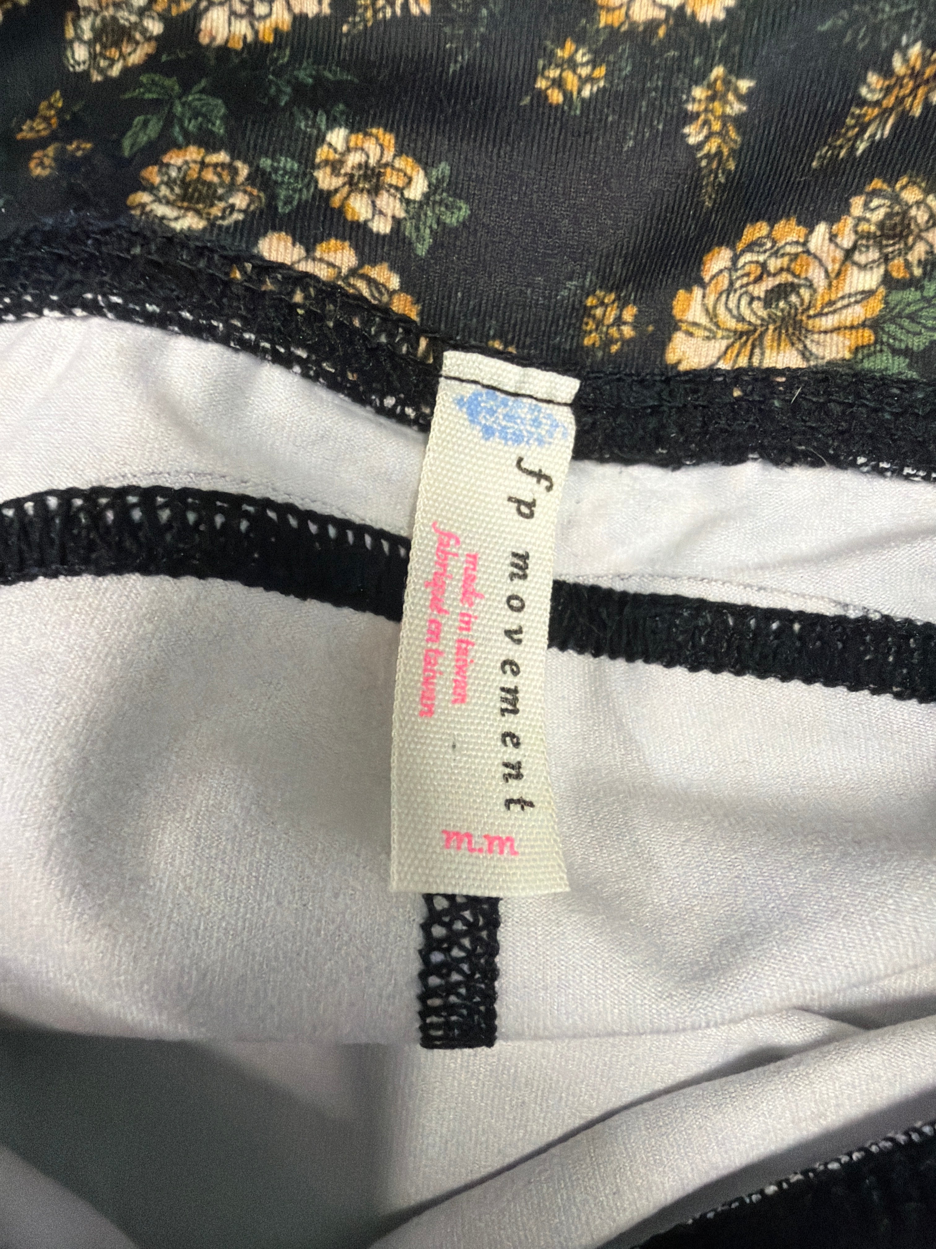 Free People x FP Movement "You're A Peach" High-Rise Printed Leggings Size M