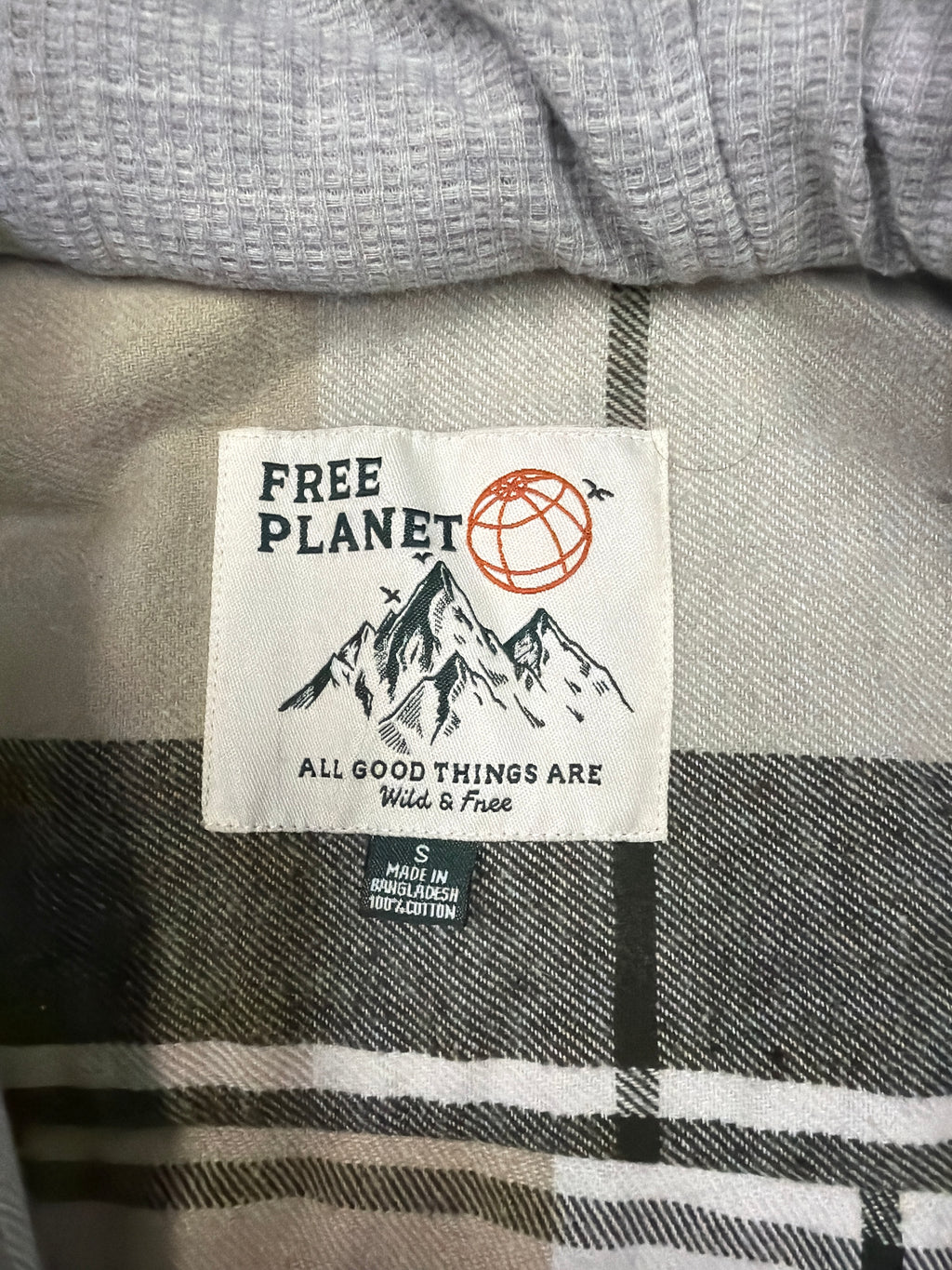 Free Planet Plaid Flannel Hooded Shirt Jacket - Size S - New