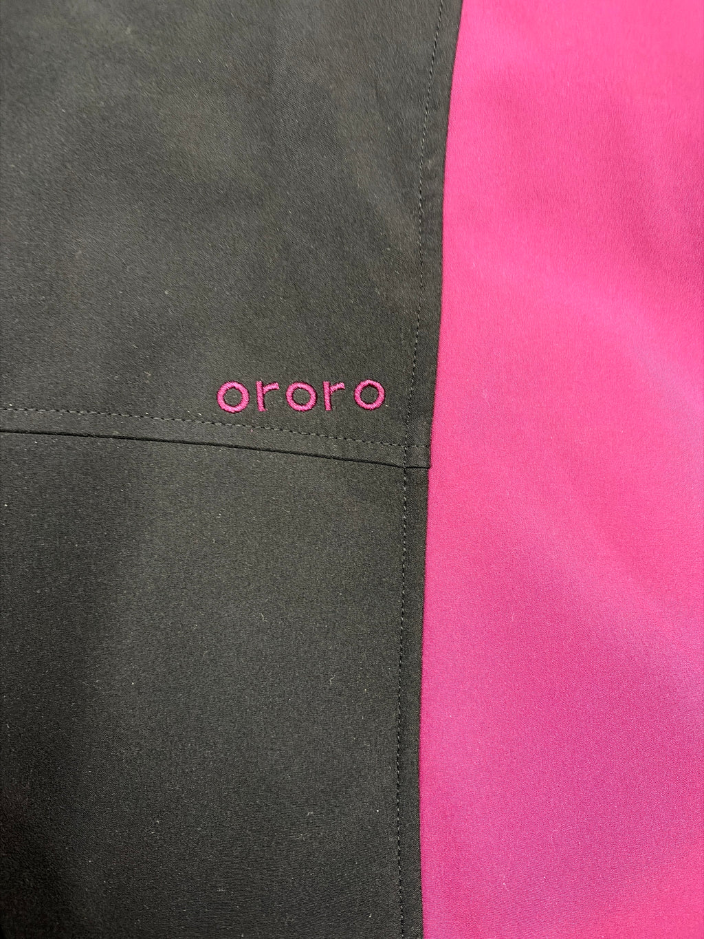 Ororo Women's Slim Fit Heated Softshell Jacket with Detachable Hood  NWT