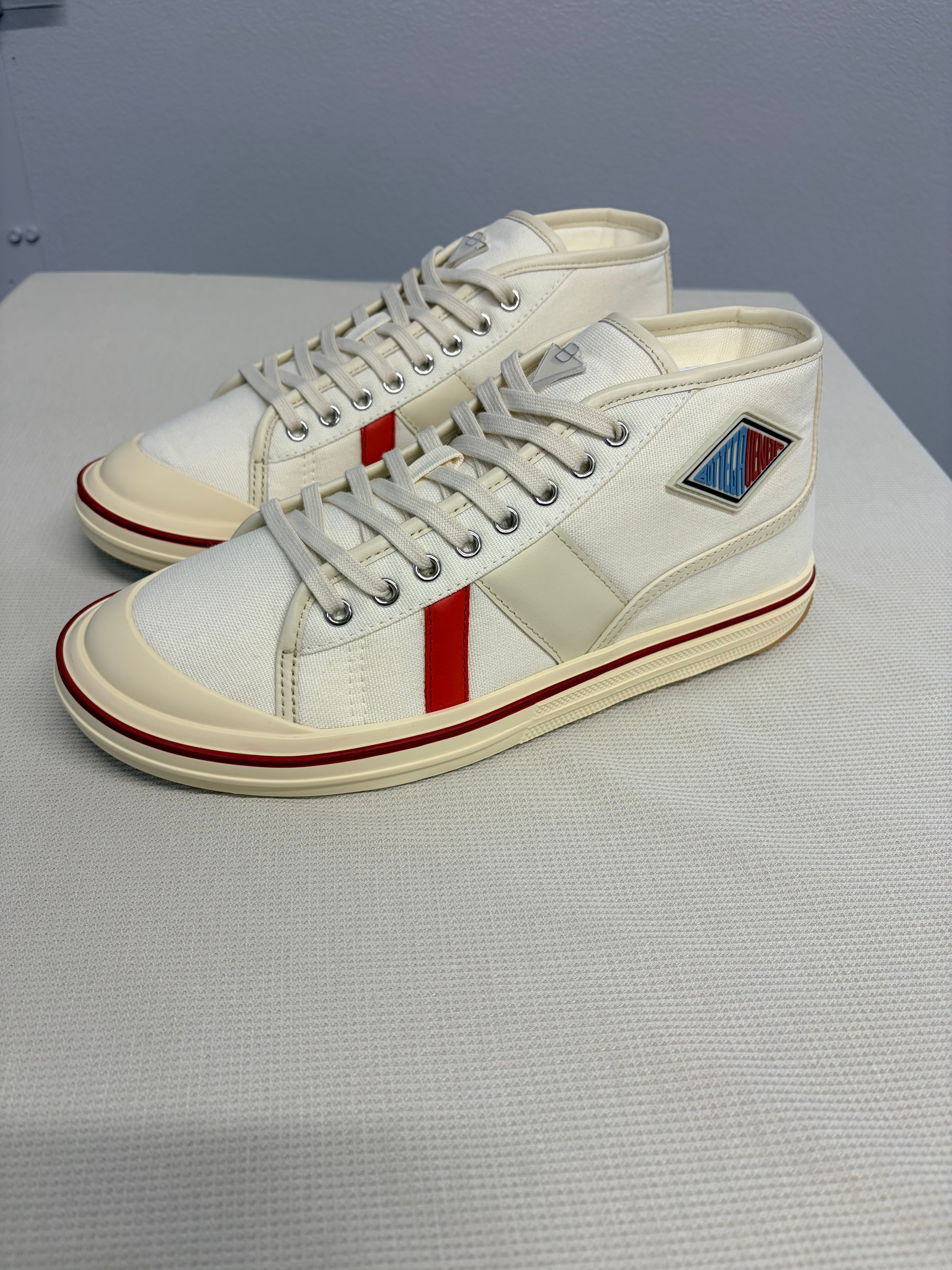 6843 - Bottega Veneta White Canvas Platform Sneakers Lace Up - Size 41 - New in Box