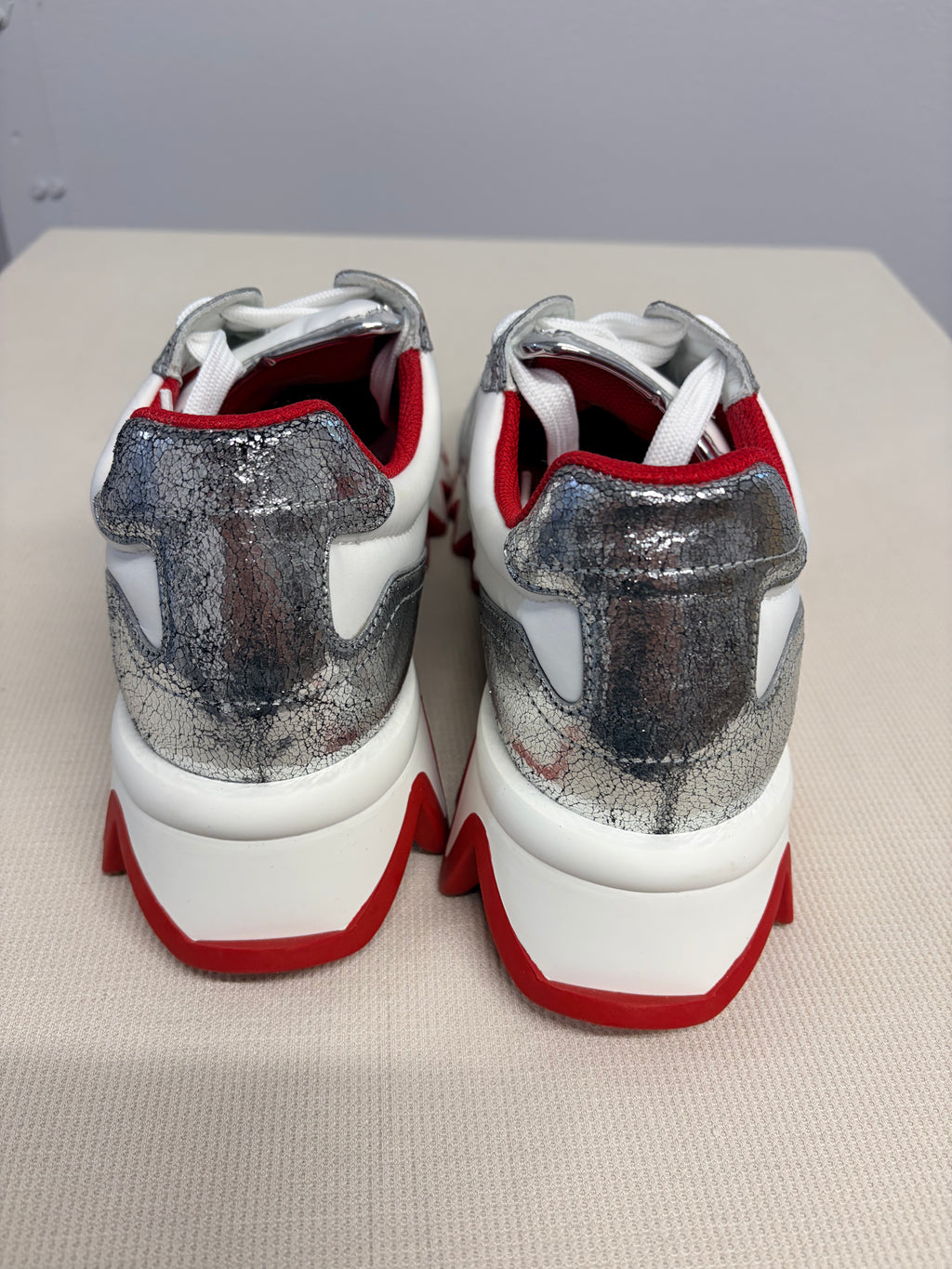 Christian Louboutin Nastroshark Low Top Sneaker - SIze 41 - New