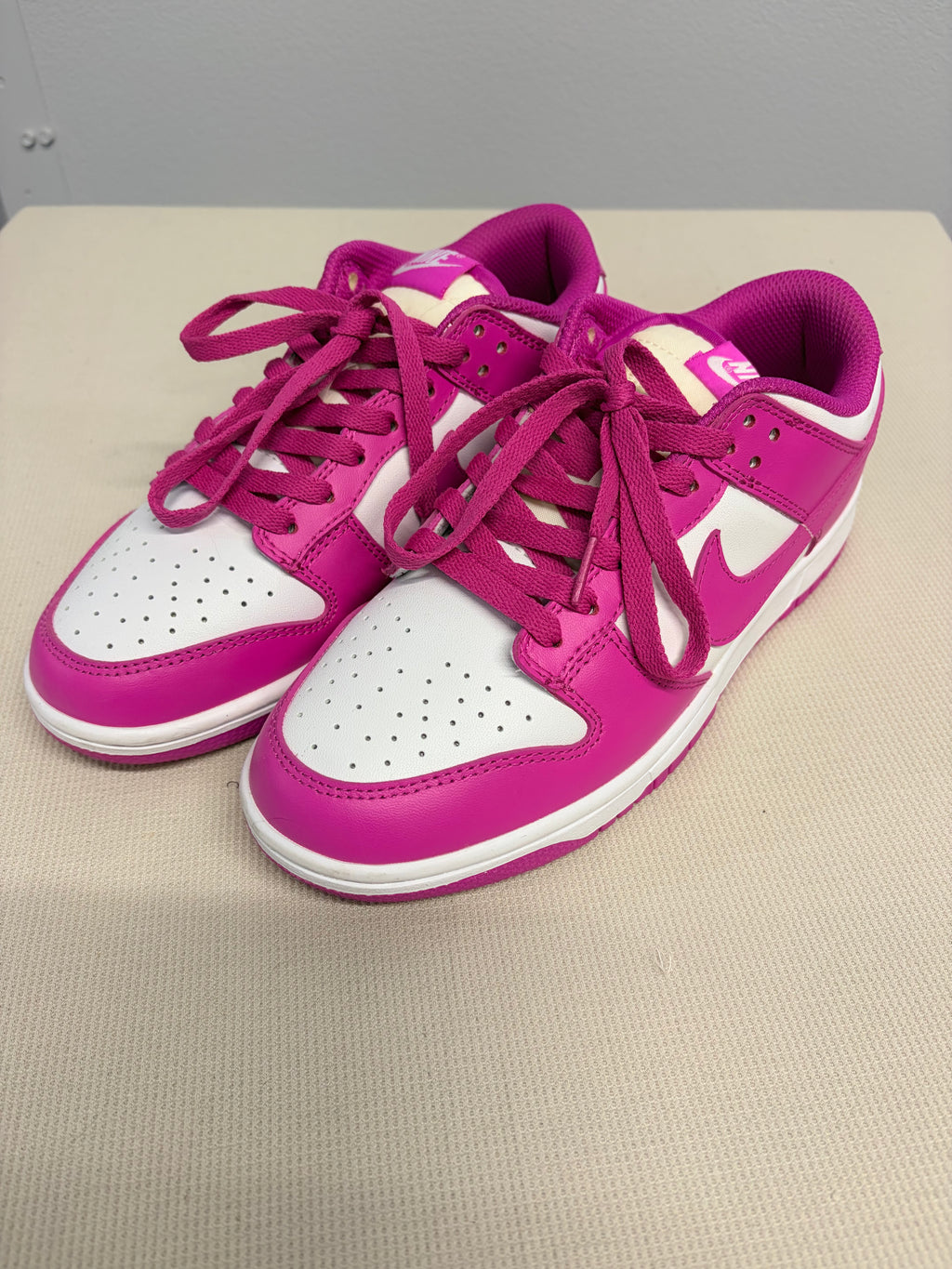Nike Womens Dunk Low Pink White Sneakers - Size W 7.5