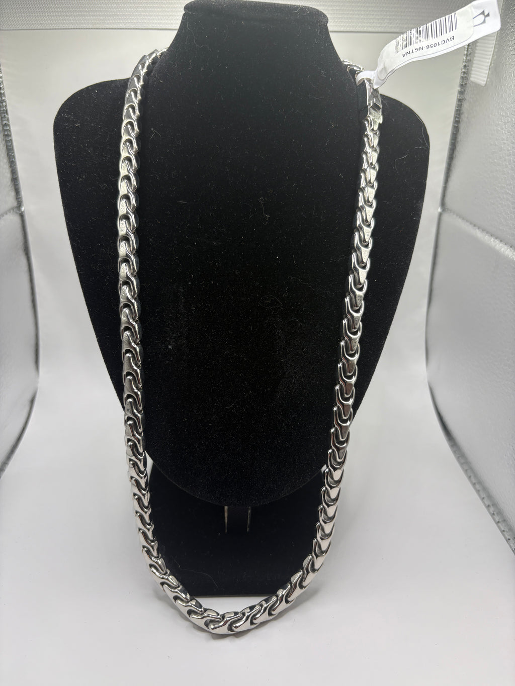 Bulova Men's Link Chain 22" Necklace in Stainless Steel - NWT