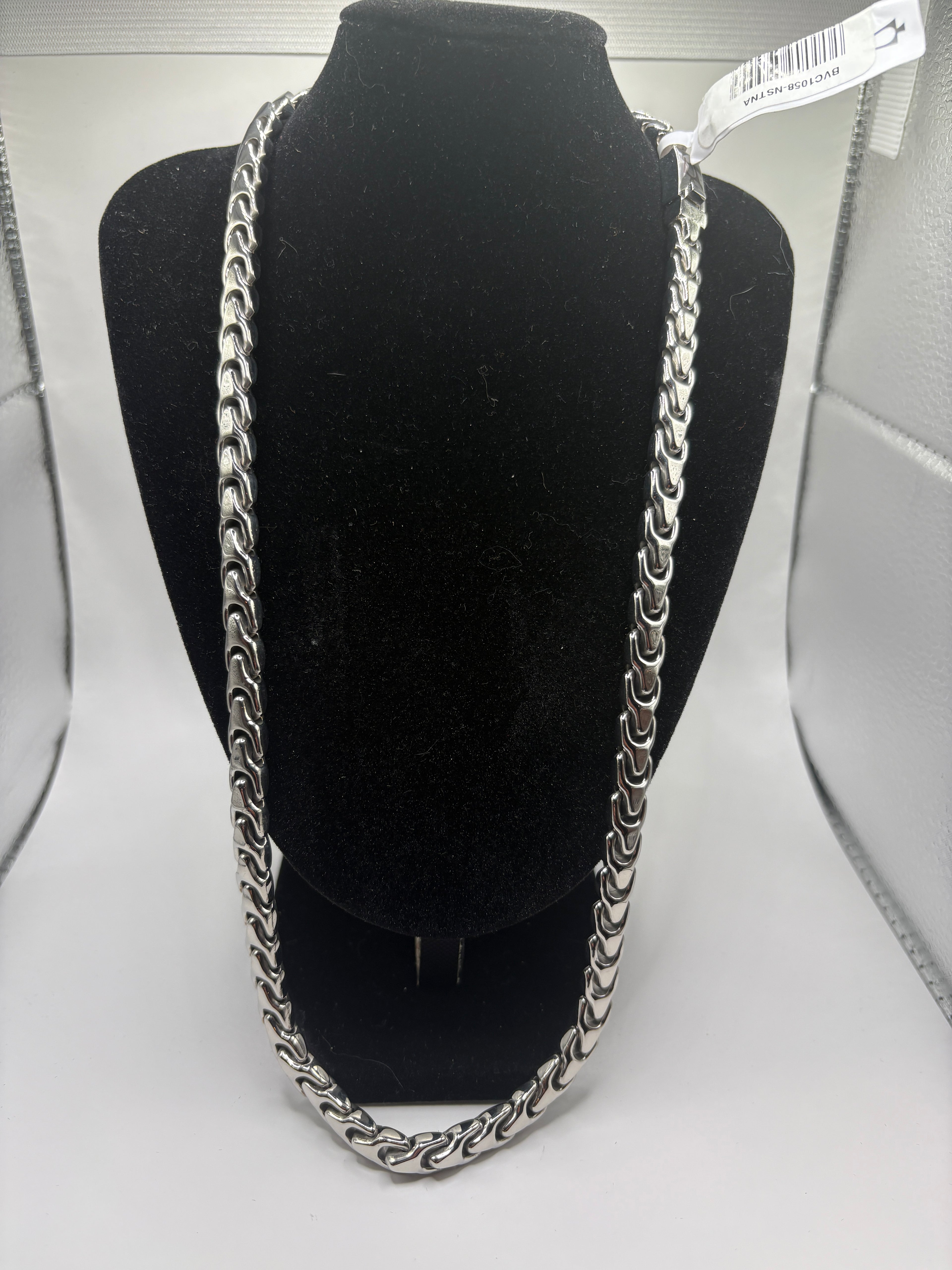 Bulova Men's Link Chain 22" Necklace in Stainless Steel - NWT