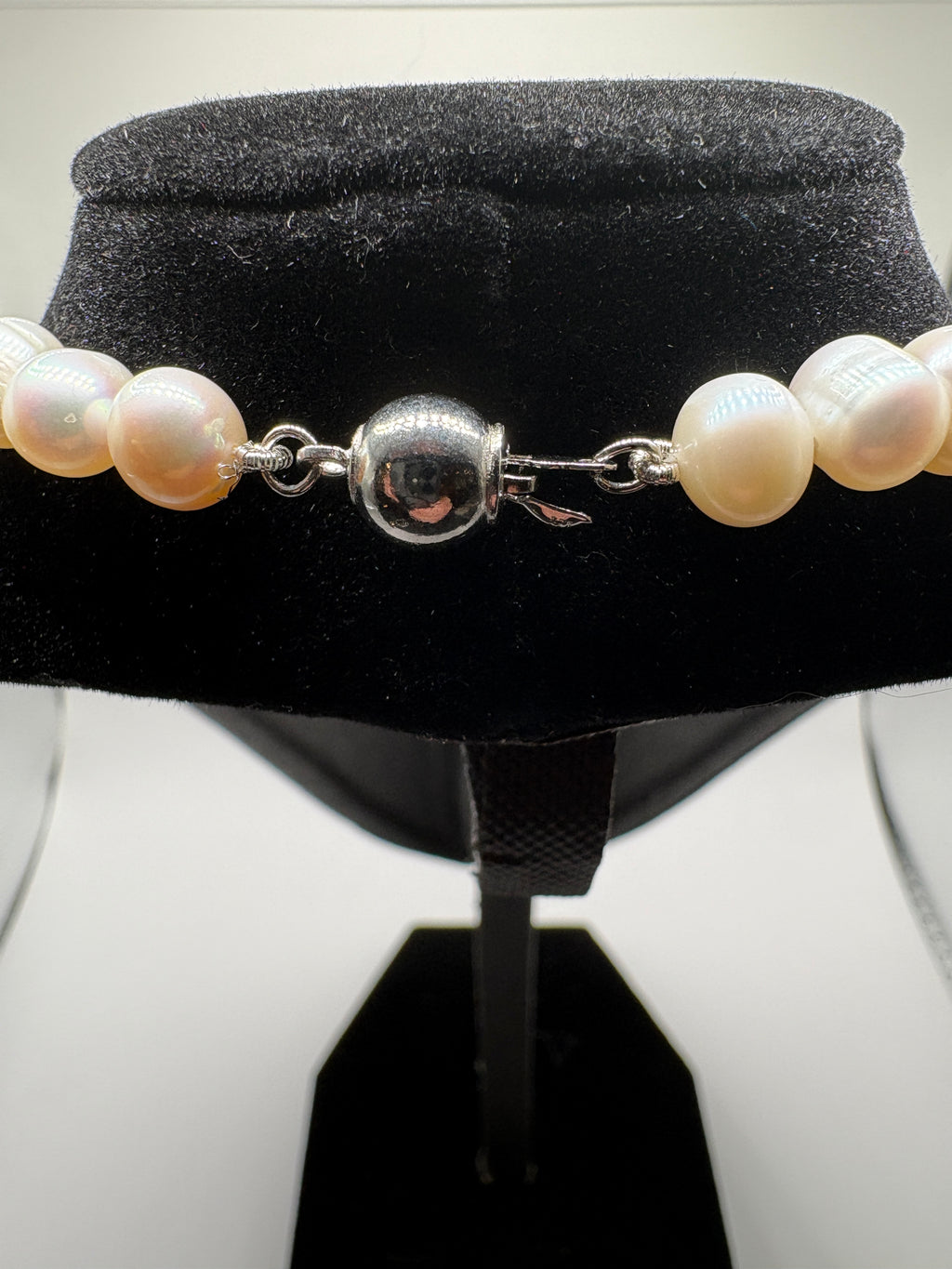 Genuine Pearl Necklace and Stretch Bracelet Set - NWOT - Retail $500
