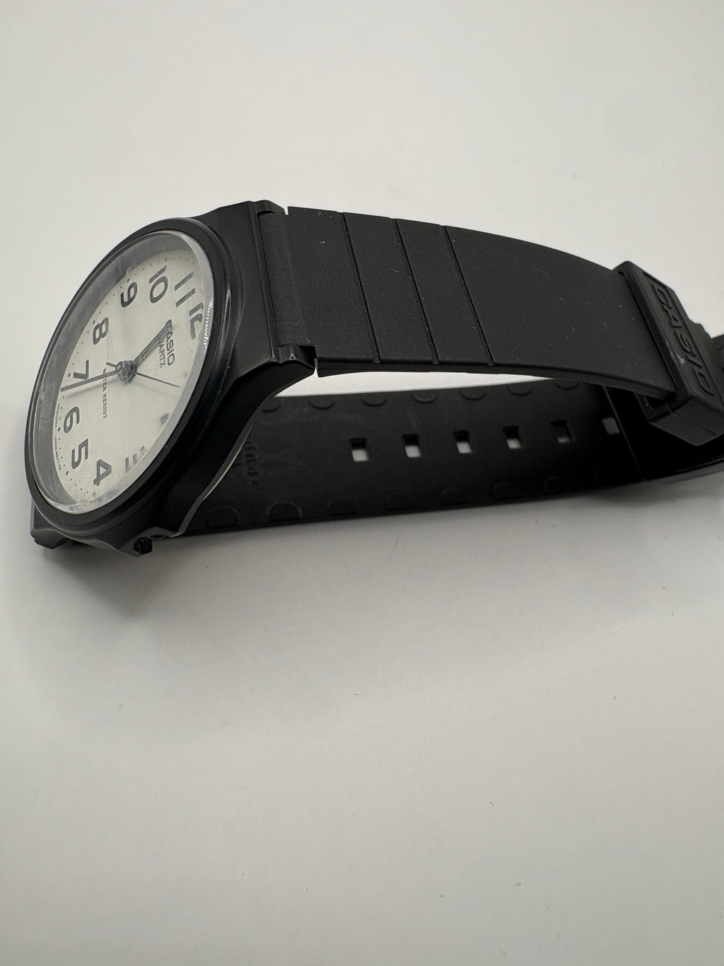 Casio Quartz Black Resin White Dial Watch Water Resist (parts only)