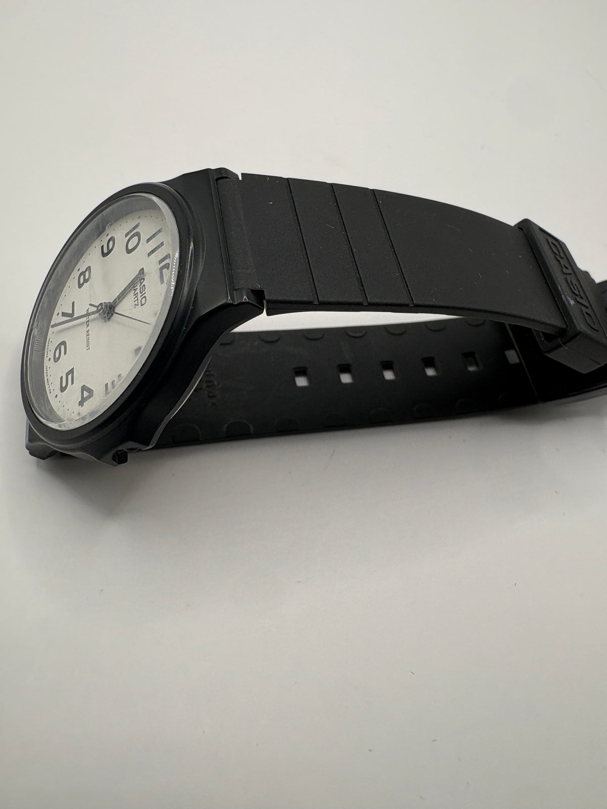 Casio Quartz Black Resin White Dial Watch Water Resist (parts only)