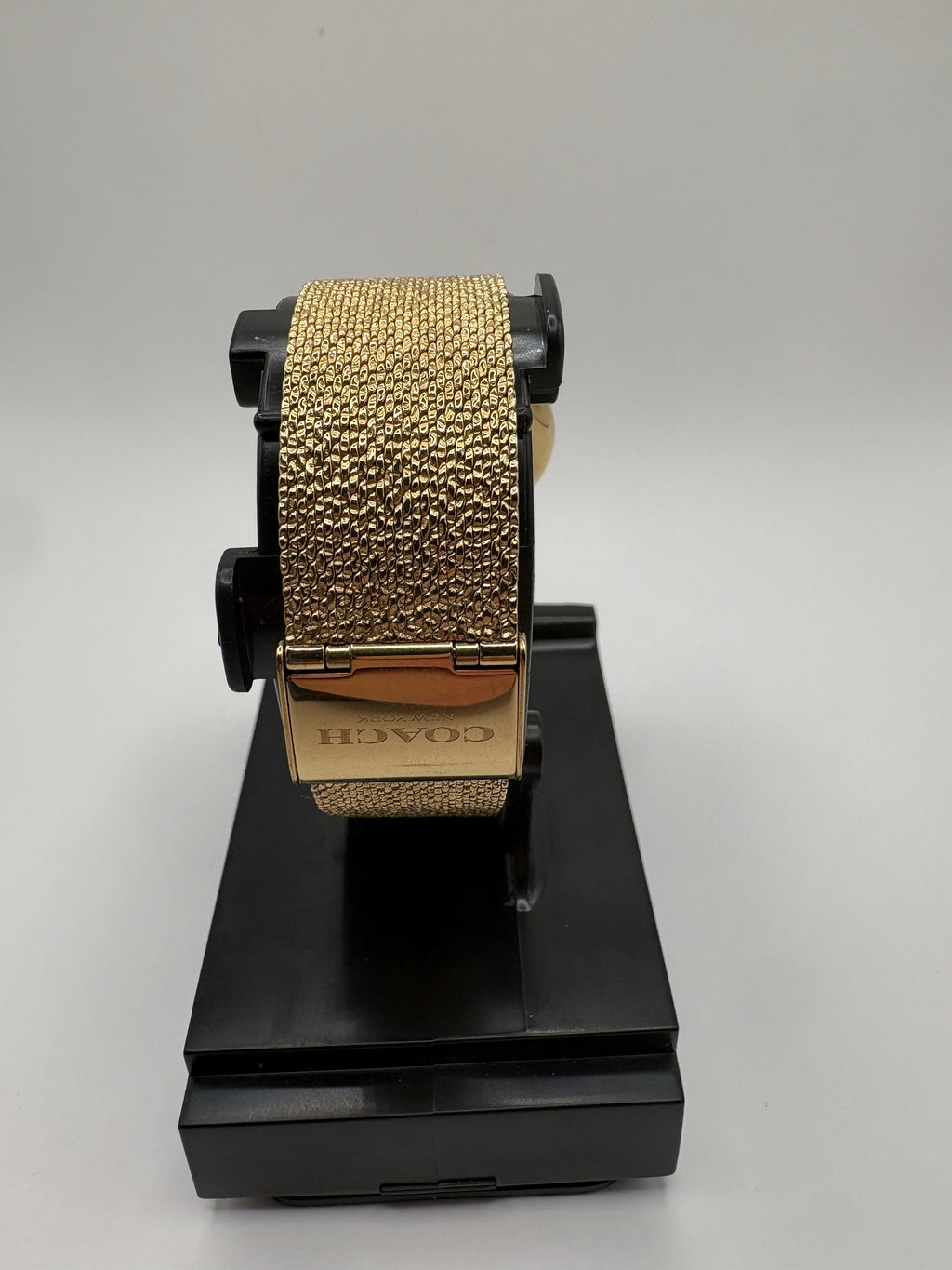 Coach Elliot Gold Glitter Dial Mesh Bracelet Watch - NWOT