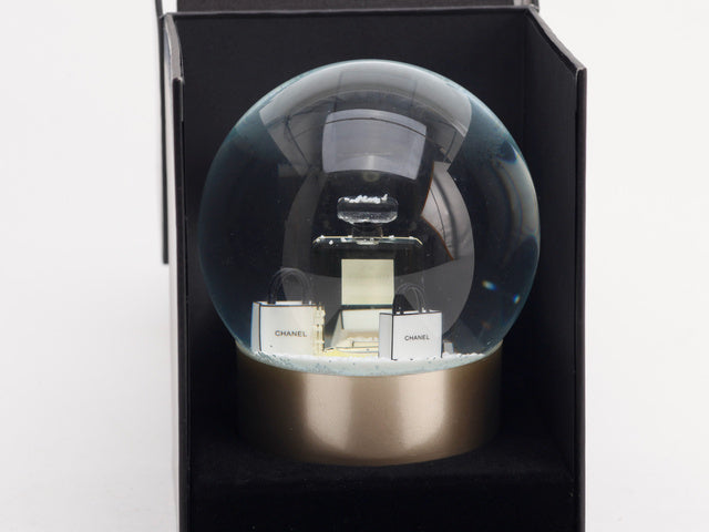 6202 - Chanel Perfume Bottle Snow Globe VIP Gift / Ltd Ed Collectible
