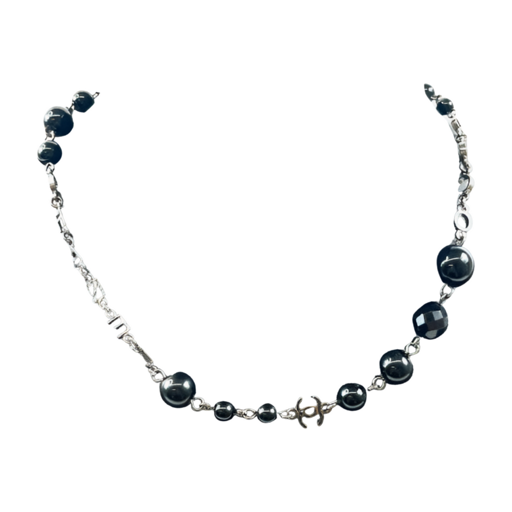 6750 - Chanel Interlocking CC Coco Mark Black Bead Necklace