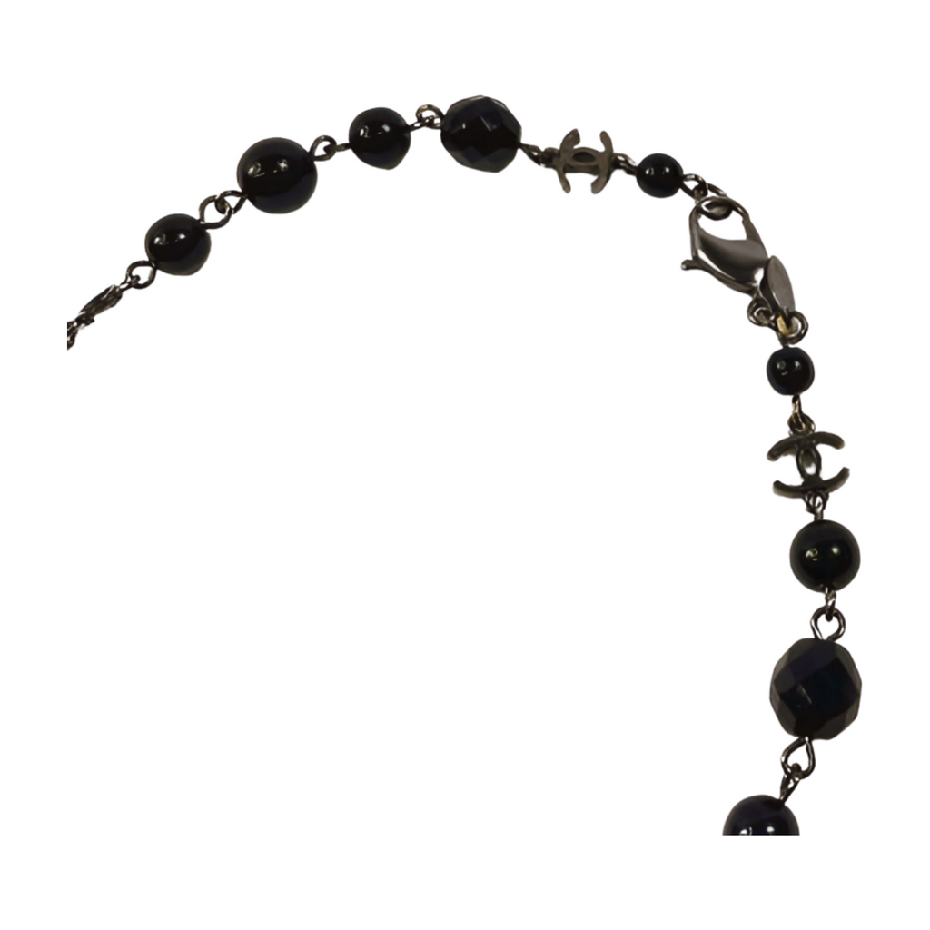 6750 - Chanel Interlocking CC Coco Mark Black Bead Necklace