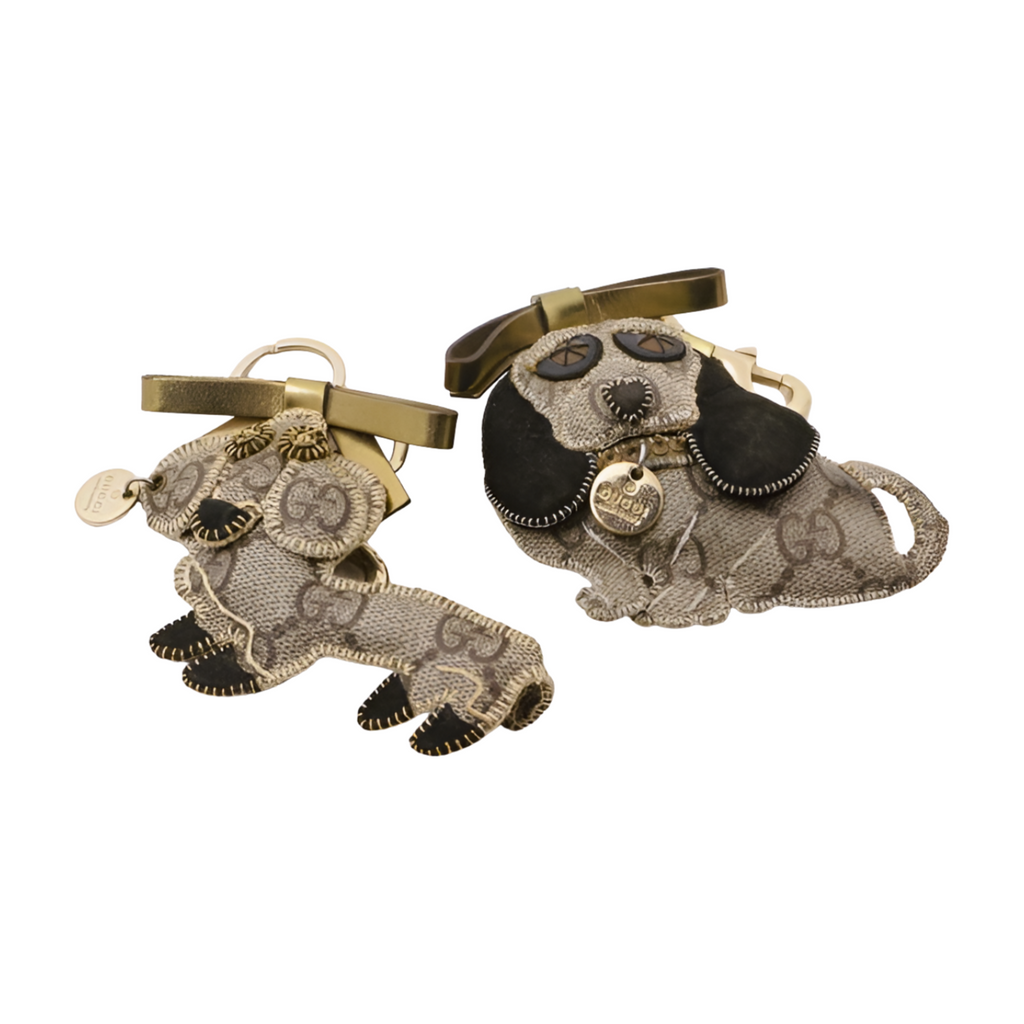 6527 - Gucci Guccori Key Chain Bag Charm - Basset Hound