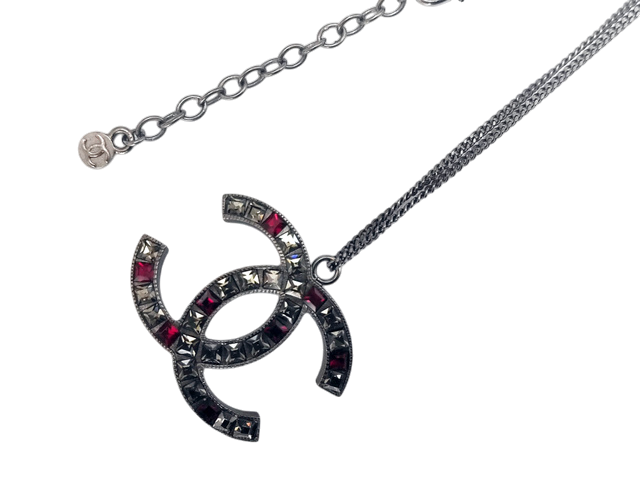 6873 - Chanel CC Coco Mark Large Crystal Rhinestone Necklace Silver
