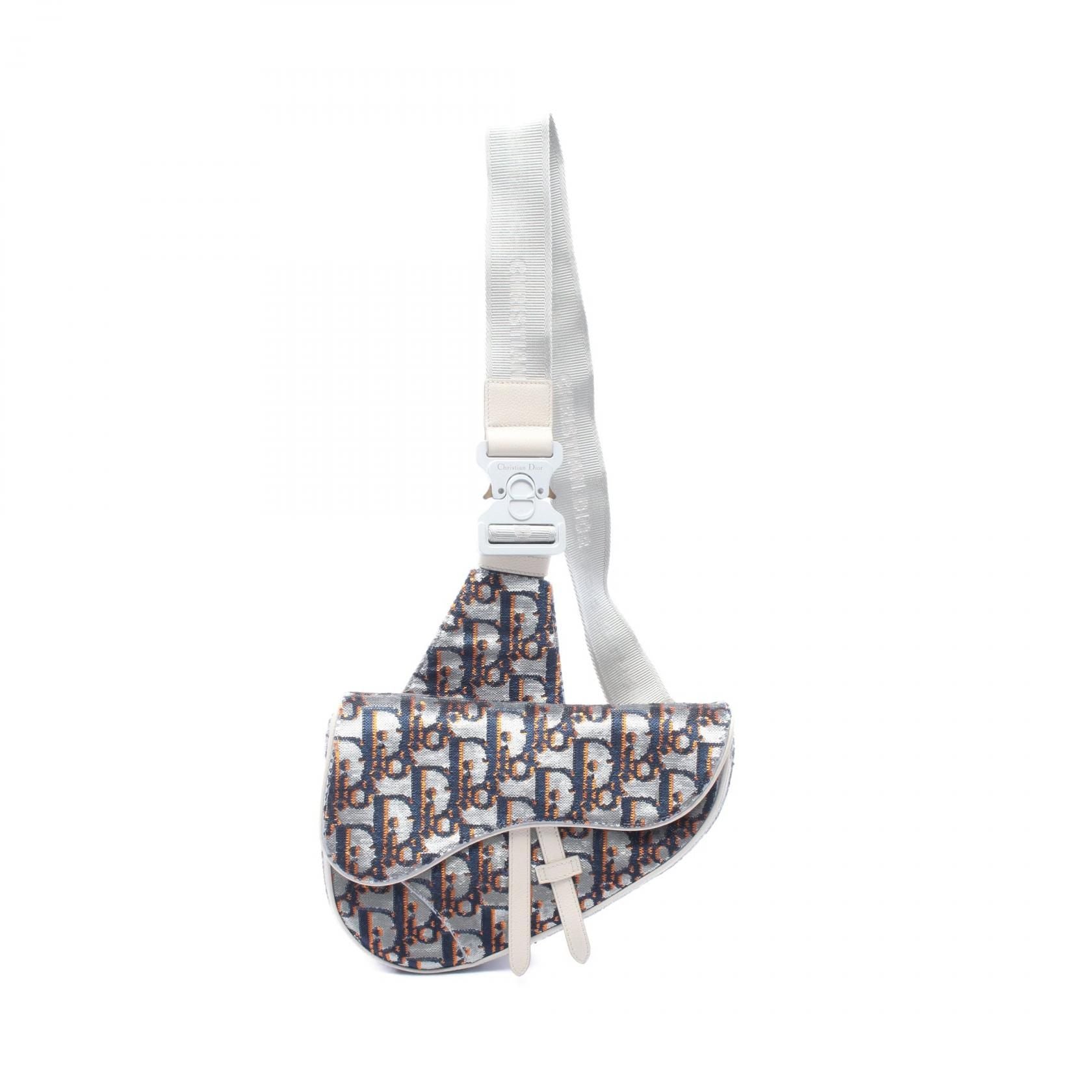 6939 - Dior Sequined Oblique Saddle Crossbody Bum Bag Silver