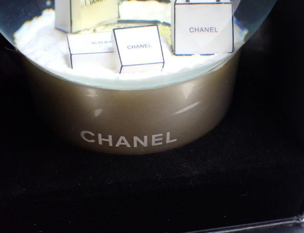6202 - Chanel Perfume Bottle Snow Globe VIP Gift / Ltd Ed Collectible
