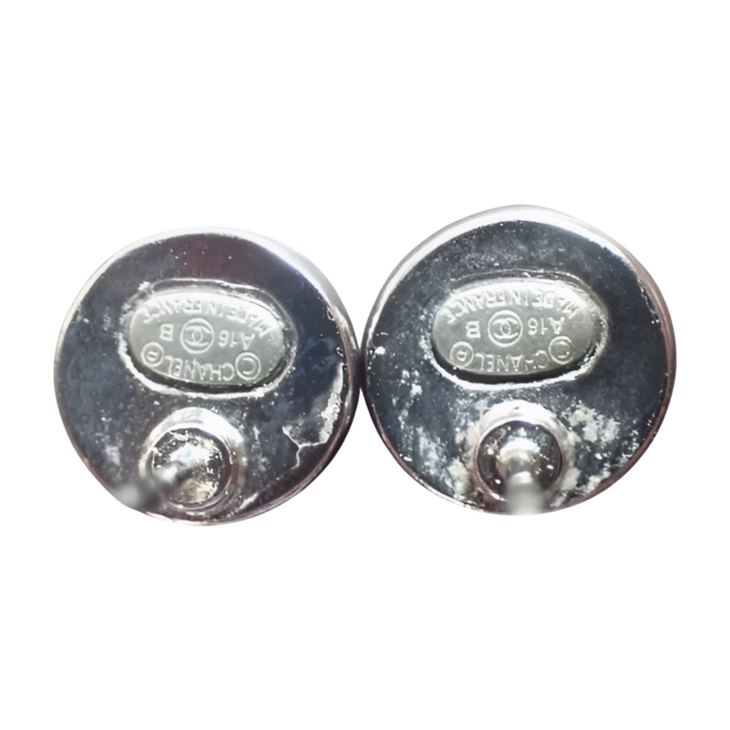 6462 - Chanel Coco Button Earrings Silver