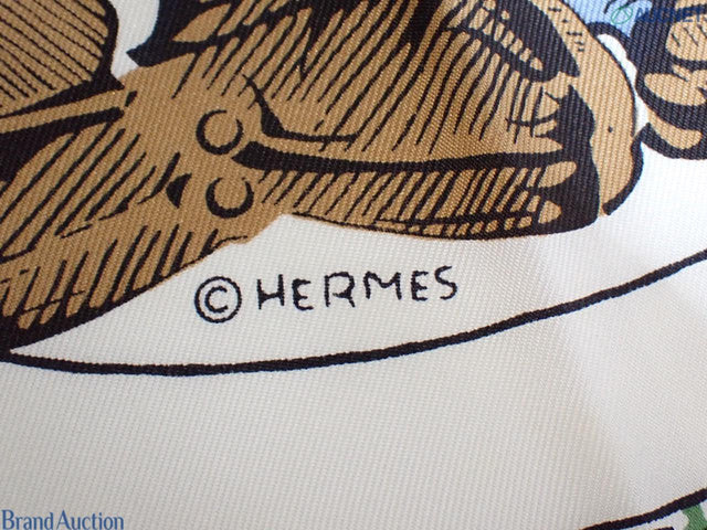 6494 - Hermes Jeu des Omnibus et Dames Blanches Silk Carre 90