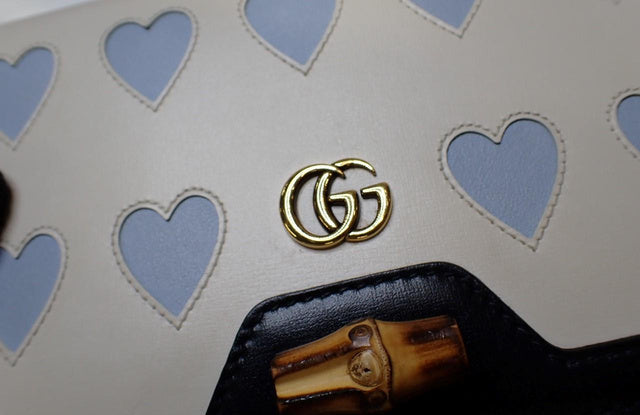 6533 - Gucci Diana Leather Chain Shoulder Bag White