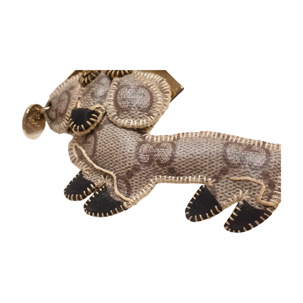 6527 - Gucci Guccori Key Chain Bag Charm - Basset Hound