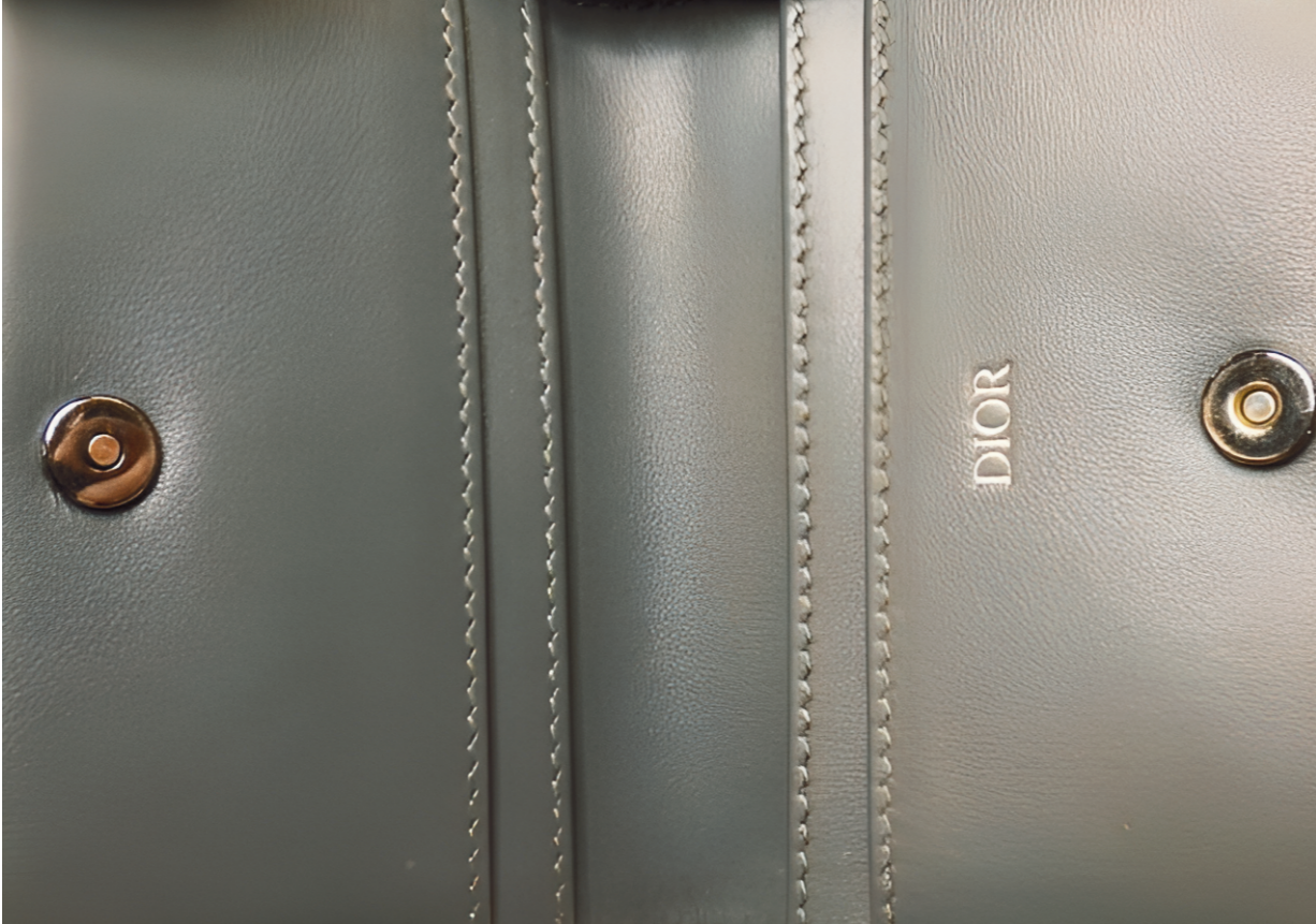 6579 - Dior Card Wallet Gray Leather & Trotter