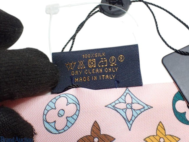 7053 - Louis Vuitton Neck Scarf - VIvienne Balloons - New with Tags
