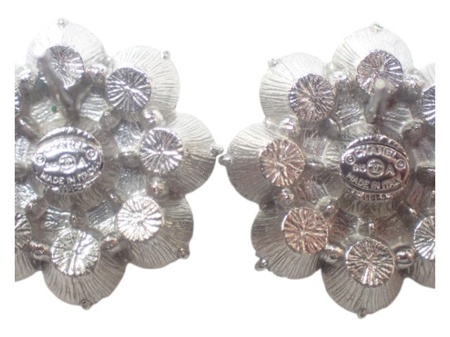 7541 - Chanel CC Flower Earrings in Silver-tone & Crystal