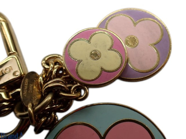 7543 - Louis Vuitton Monogram Charm Gold
