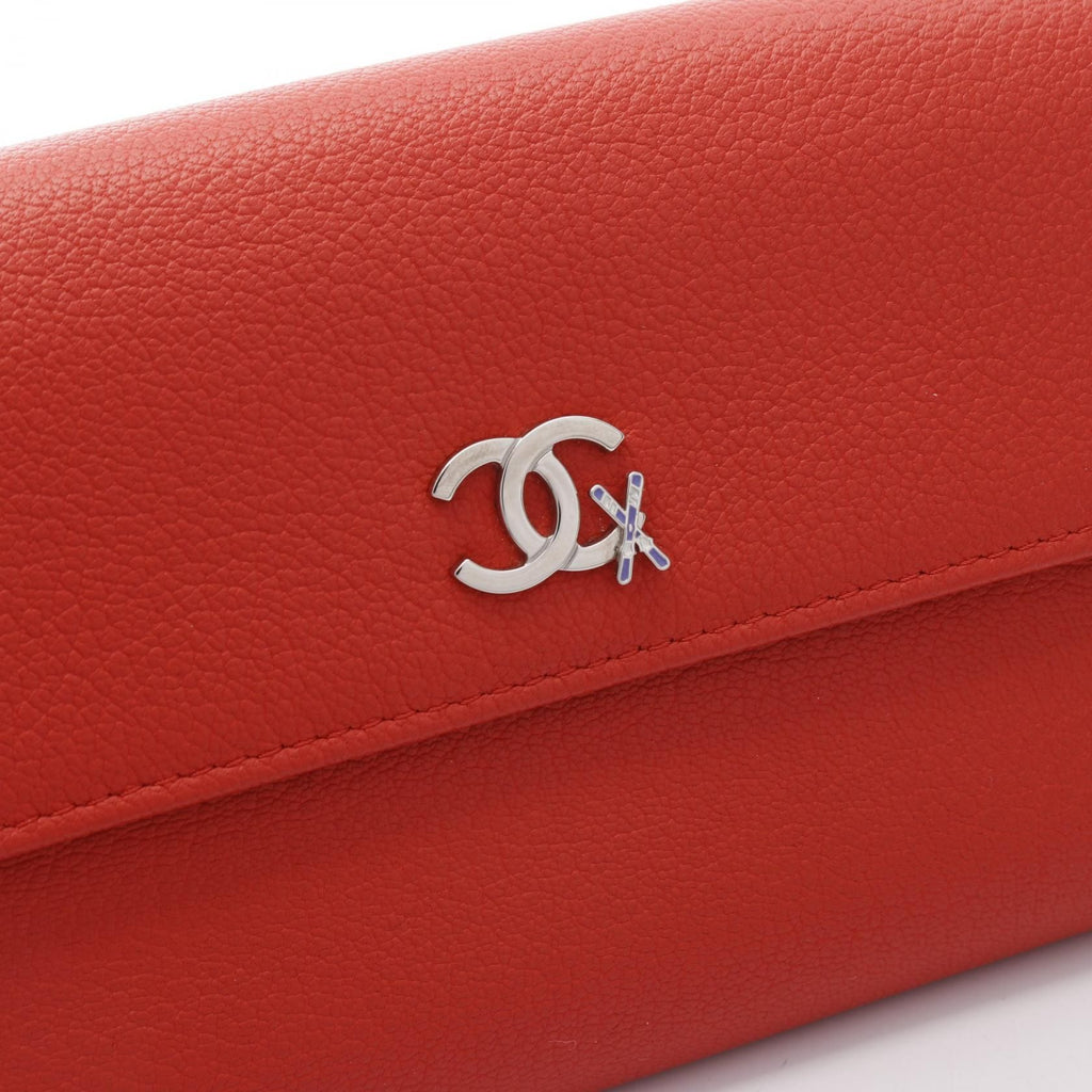 6034 - CHANEL Coco Mark Ski Motif long wallet Red