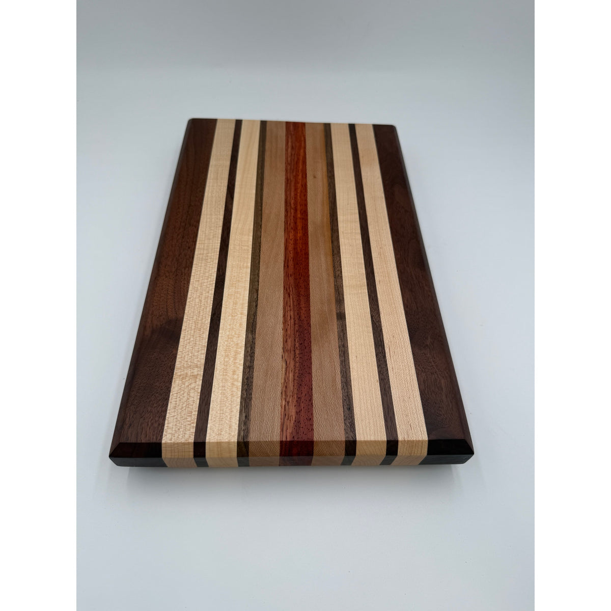 Handcrafted Edge Grain Cutting Board, Walnut Maple Sycamore Padauk, 15.5 x 9.75 x 1.5, SKU 1479