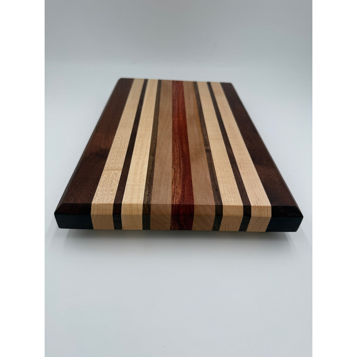 Handcrafted Edge Grain Cutting Board, Walnut Maple Sycamore Padauk, 15.5 x 9.75 x 1.5, SKU 1479