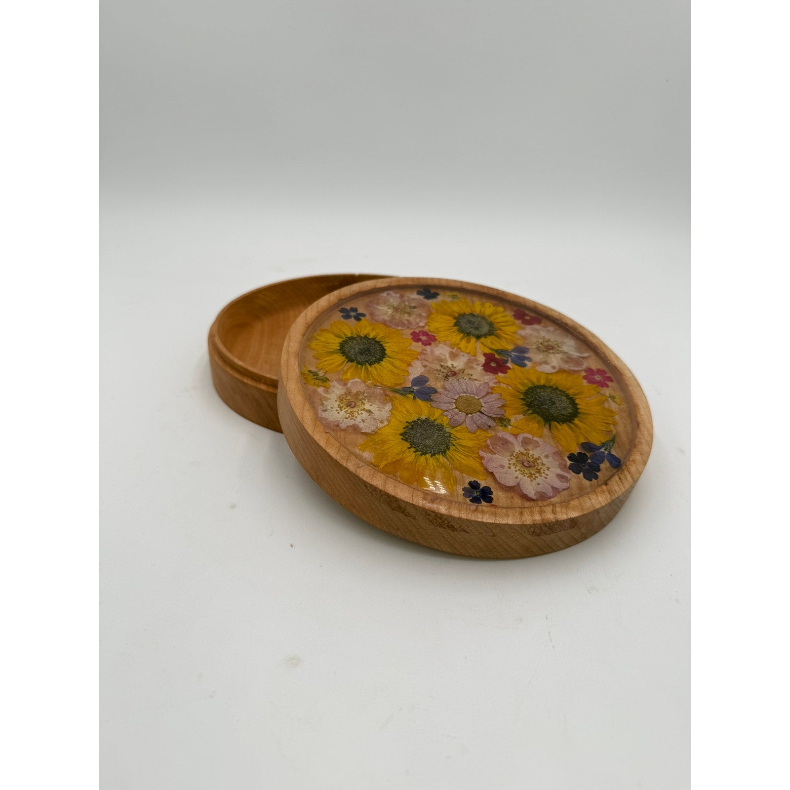 Figured Maple Floral Keepsake Box with Lid, pressed flowers in epoxy inlay, hand turned wood, jewelry storage, 7.75 x 2 in, one of a kind