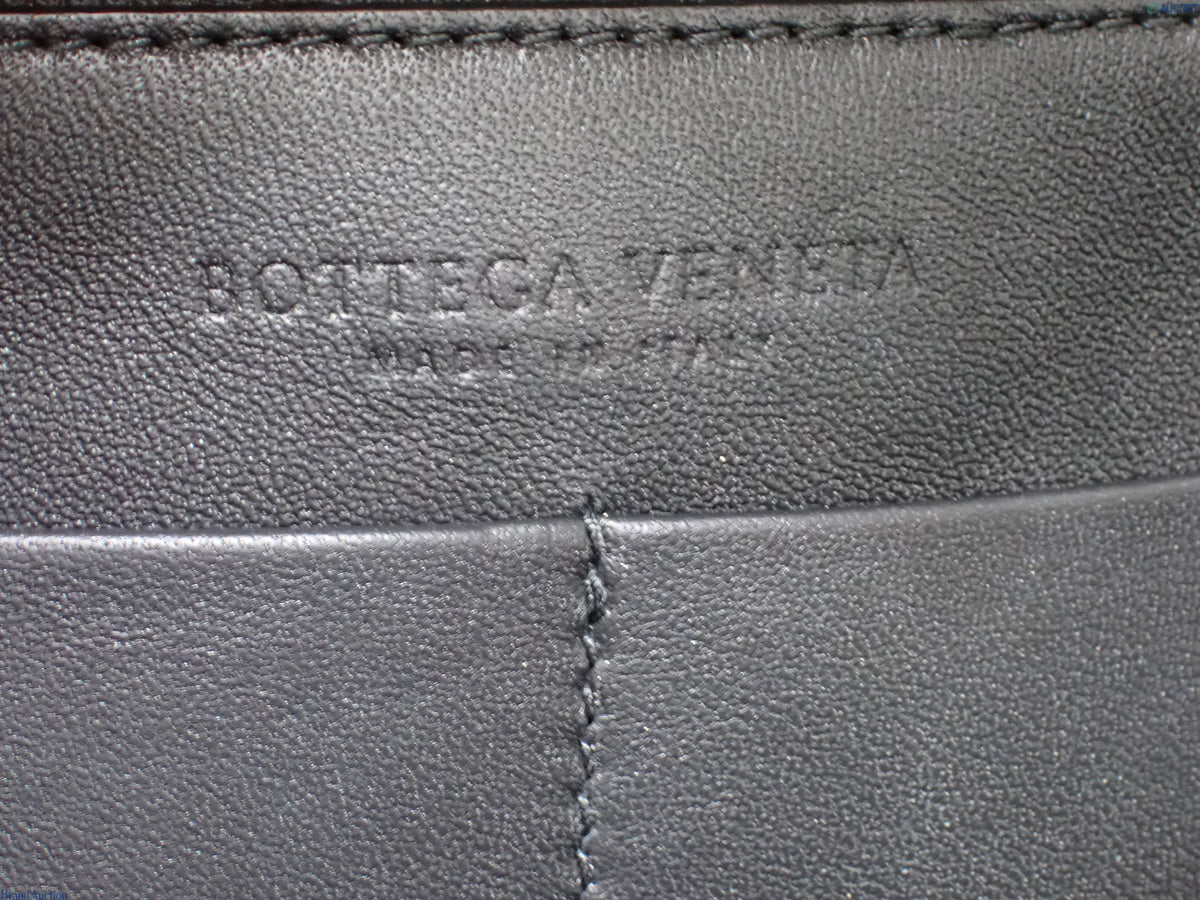 7610 - Bottega Veneta Maxi Intrecciato Padded Large Arco Tote Bag Black - Image 9