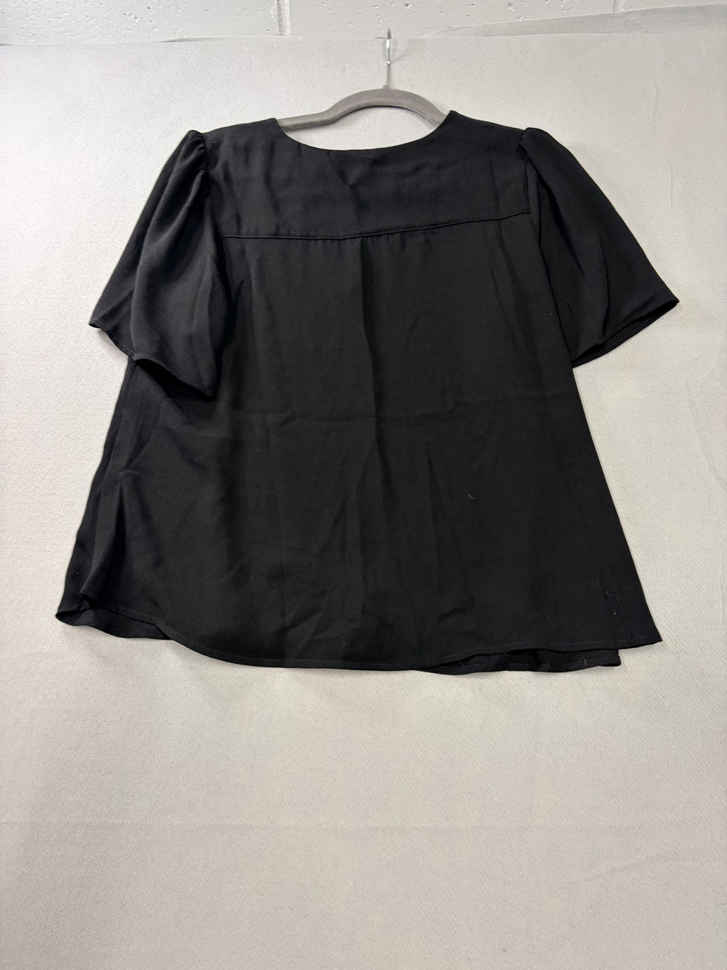 Cabi 6304 Black Essential Top Flutter Sleeve Blouse Size S Women's - Image 3