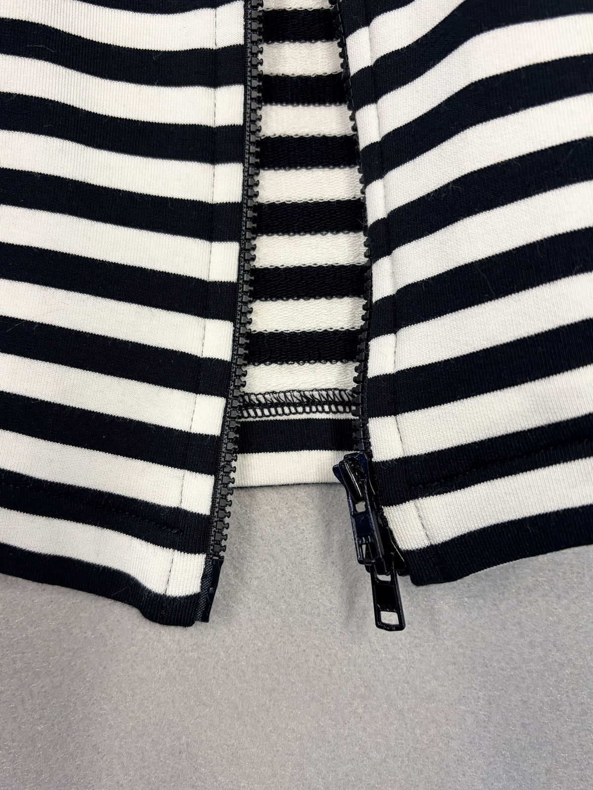 cabi Byline Jacket 5851 Black White Stripe S Spring 2021 Women's - Image 2