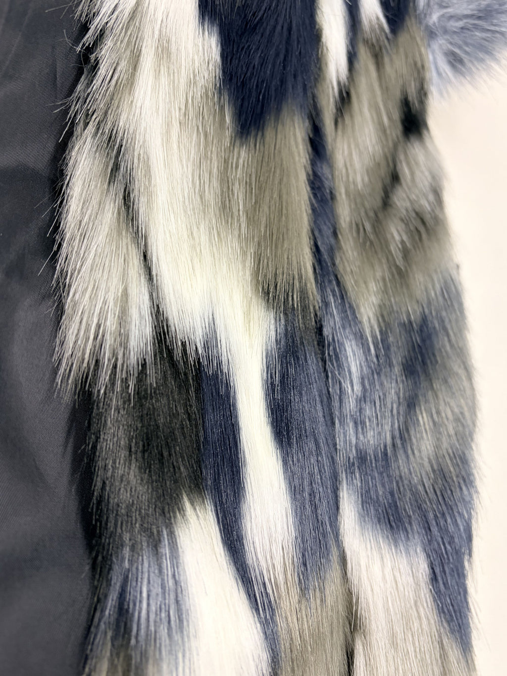 CAbi Faux Fur Vest Multicolor Women's Small - Image 3