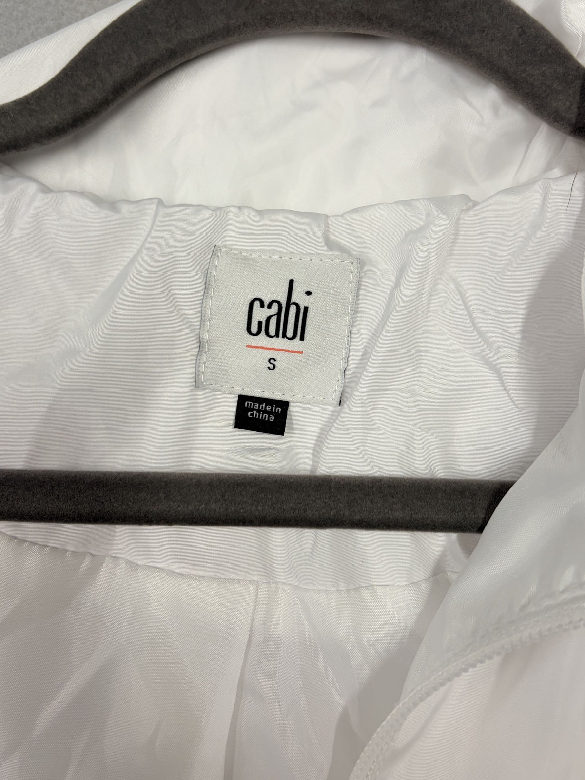 CAbi Race Windbreaker Jacket White Women's Small Zip Snap Hooded - Image 2