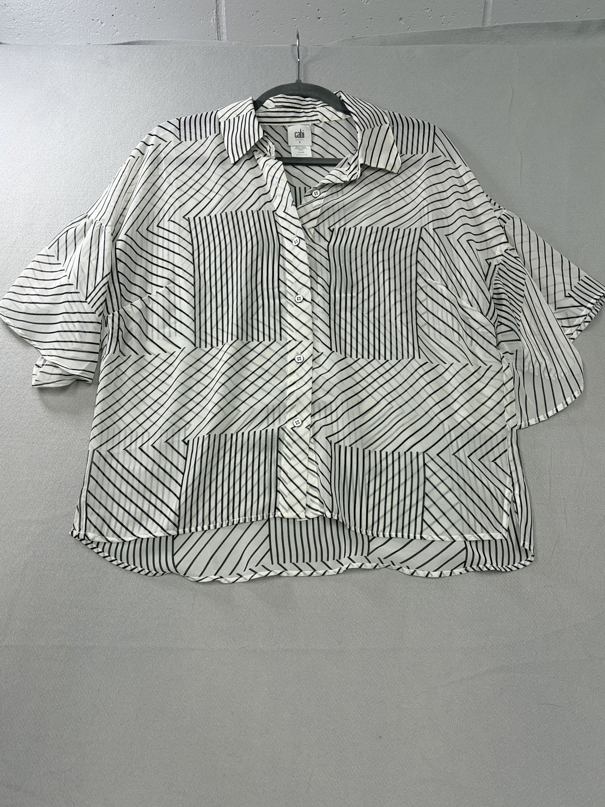 Cabi Style 6089 Button Front Shirt Size S Geometric Stripe Women's - Image 1